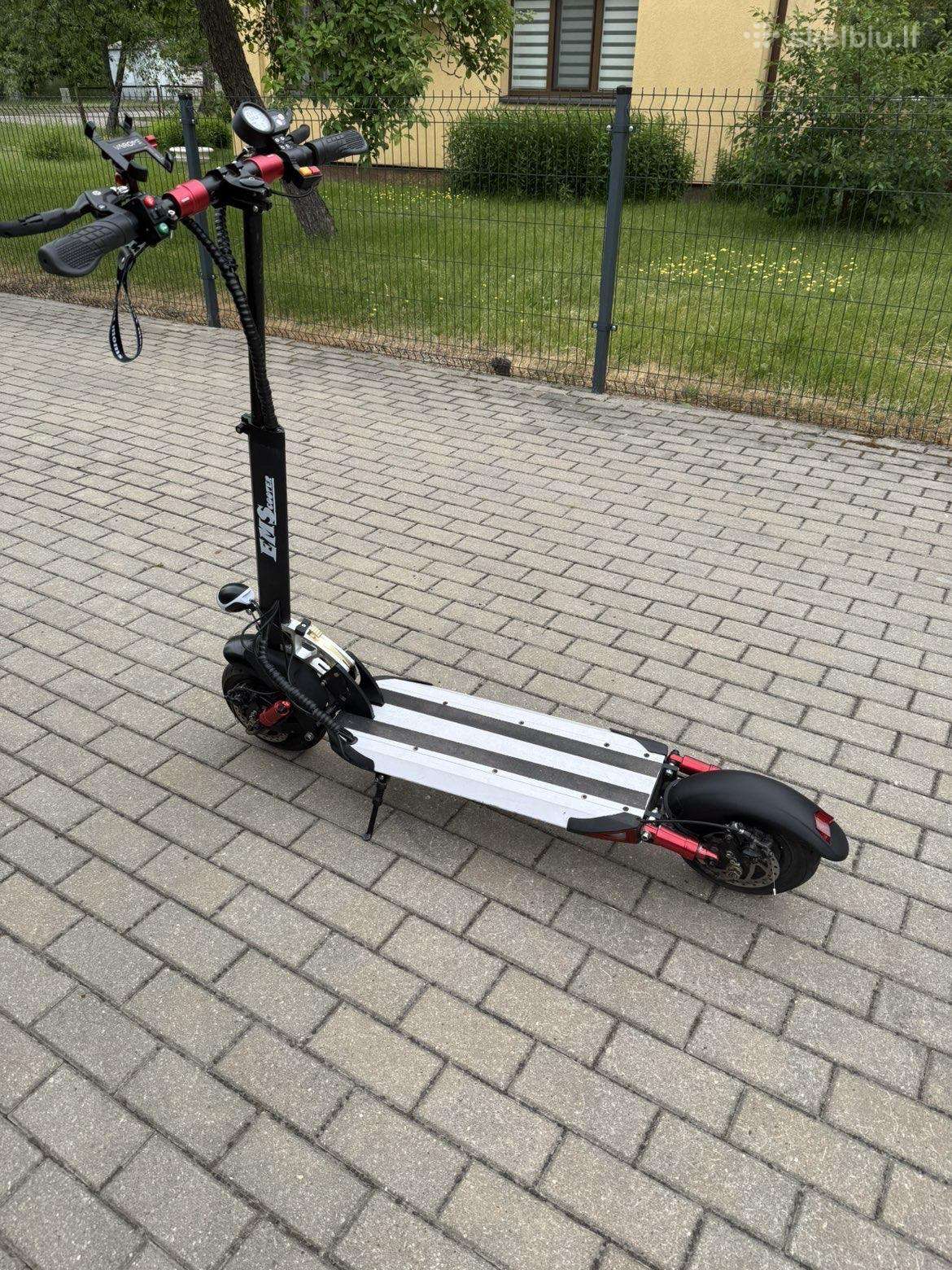 Parduodamas galingas Emscooter Extreme-x5 Max