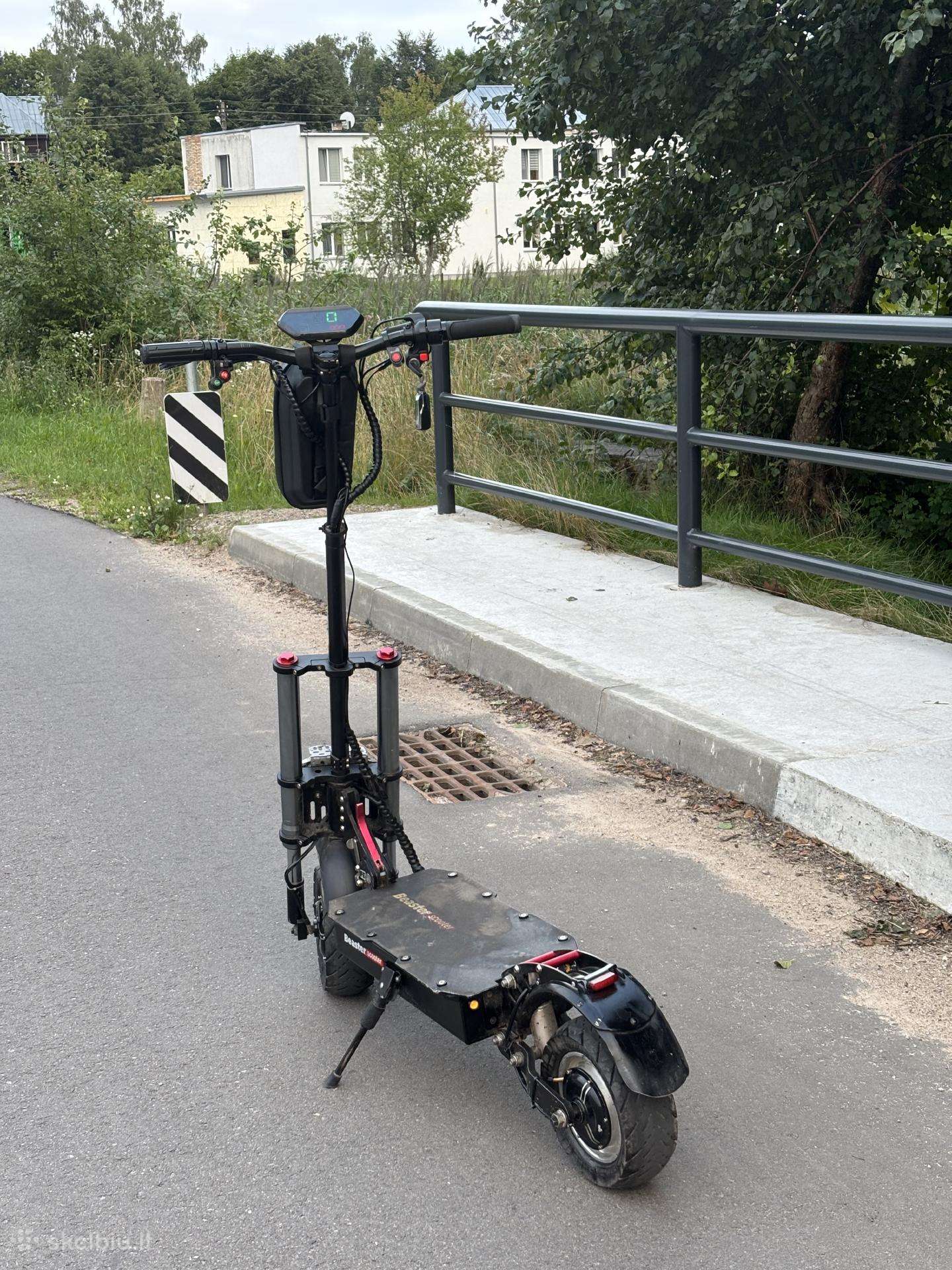 Electric scooter Beaster Scooter