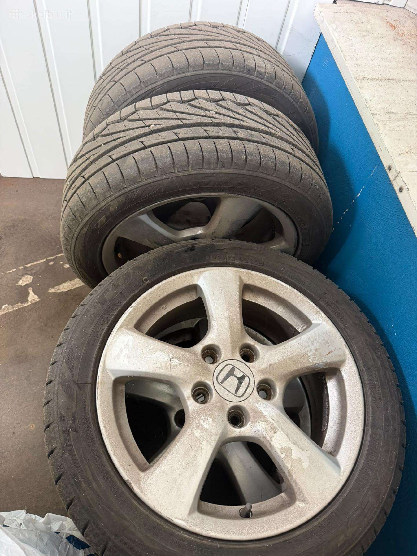 205/50/r16 Toyo proxes tr1