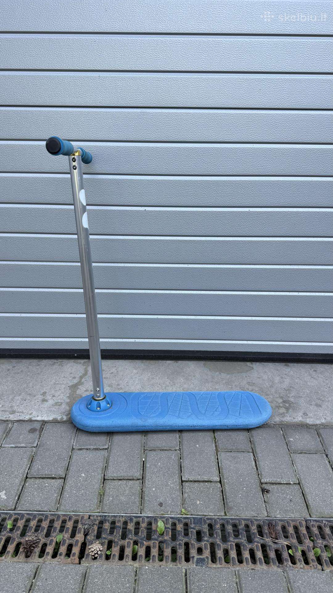 Treniruočių ir batutų paspirtukas Indo Pro