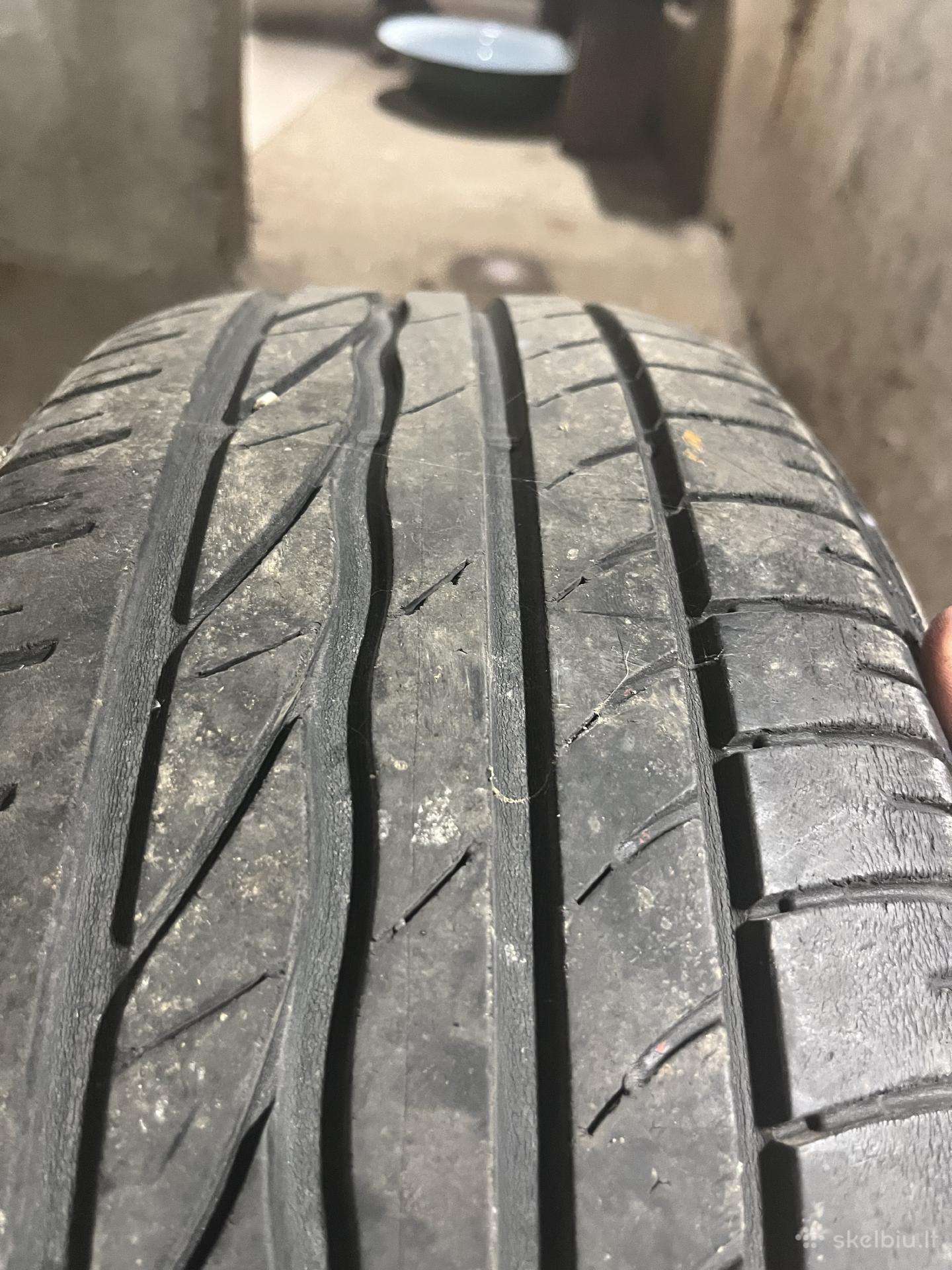 2 vnt. r18 ir 2vnt. r16 vasarinės padangos