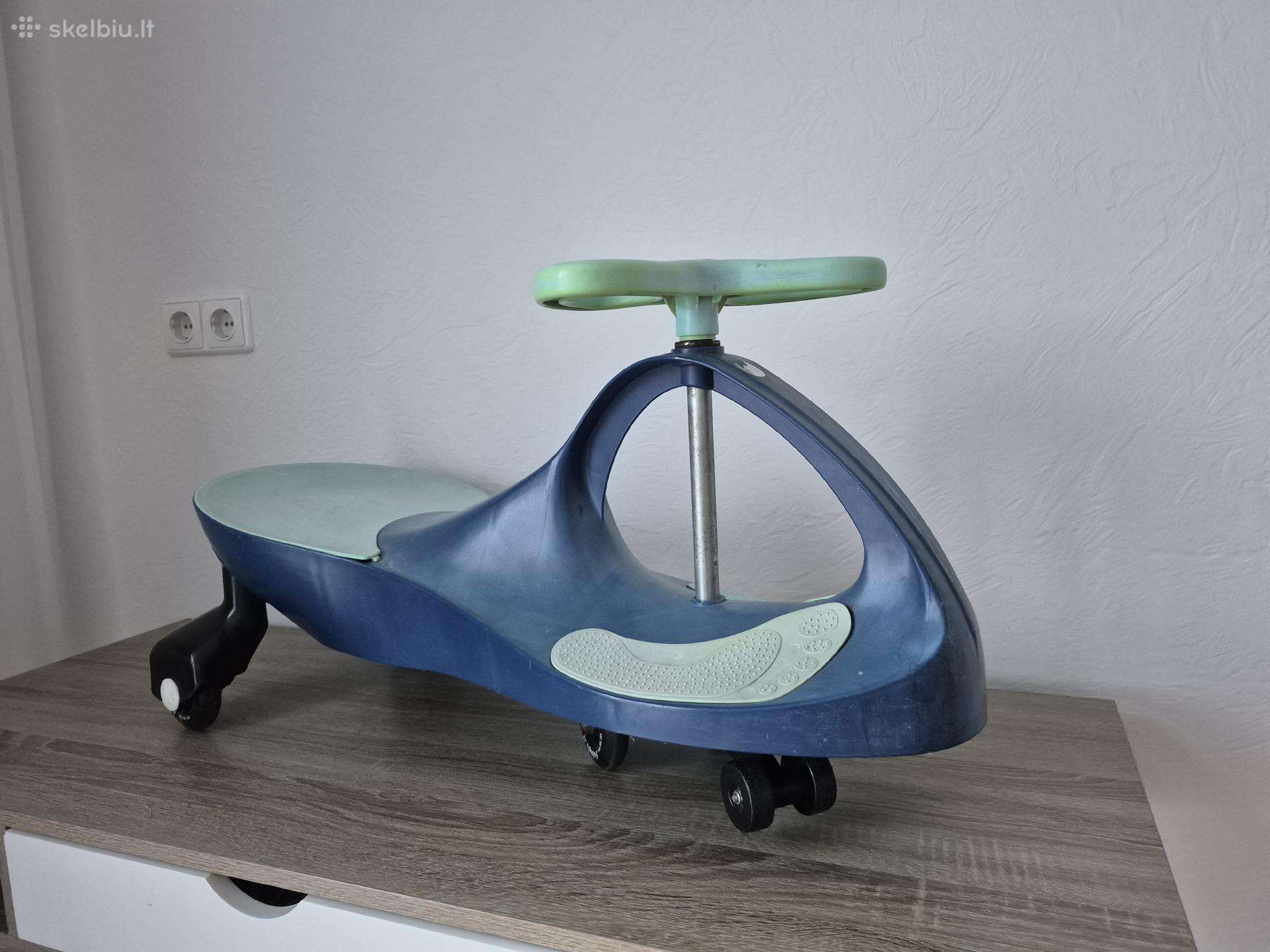 Originalus Svingis vaikiškas automobiliukas -20 €