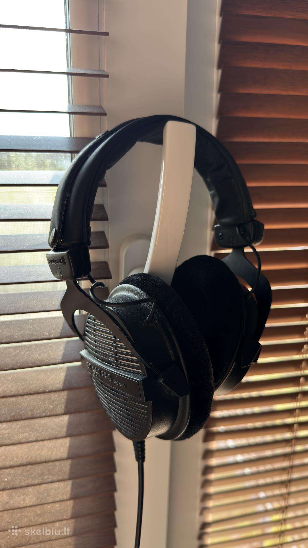 Beyerdynamic DT 990 Pro