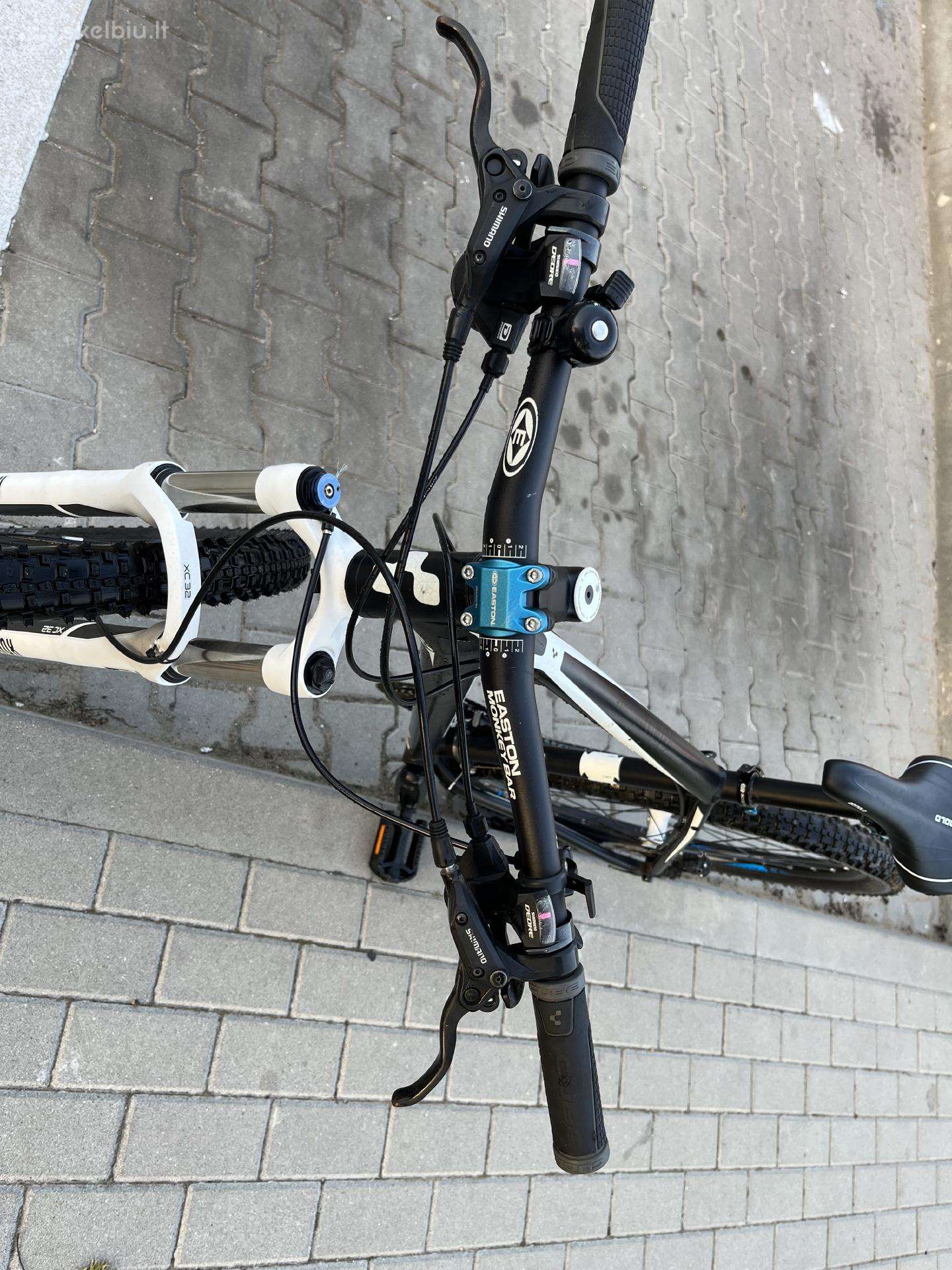 Mountain bike Cube 29″