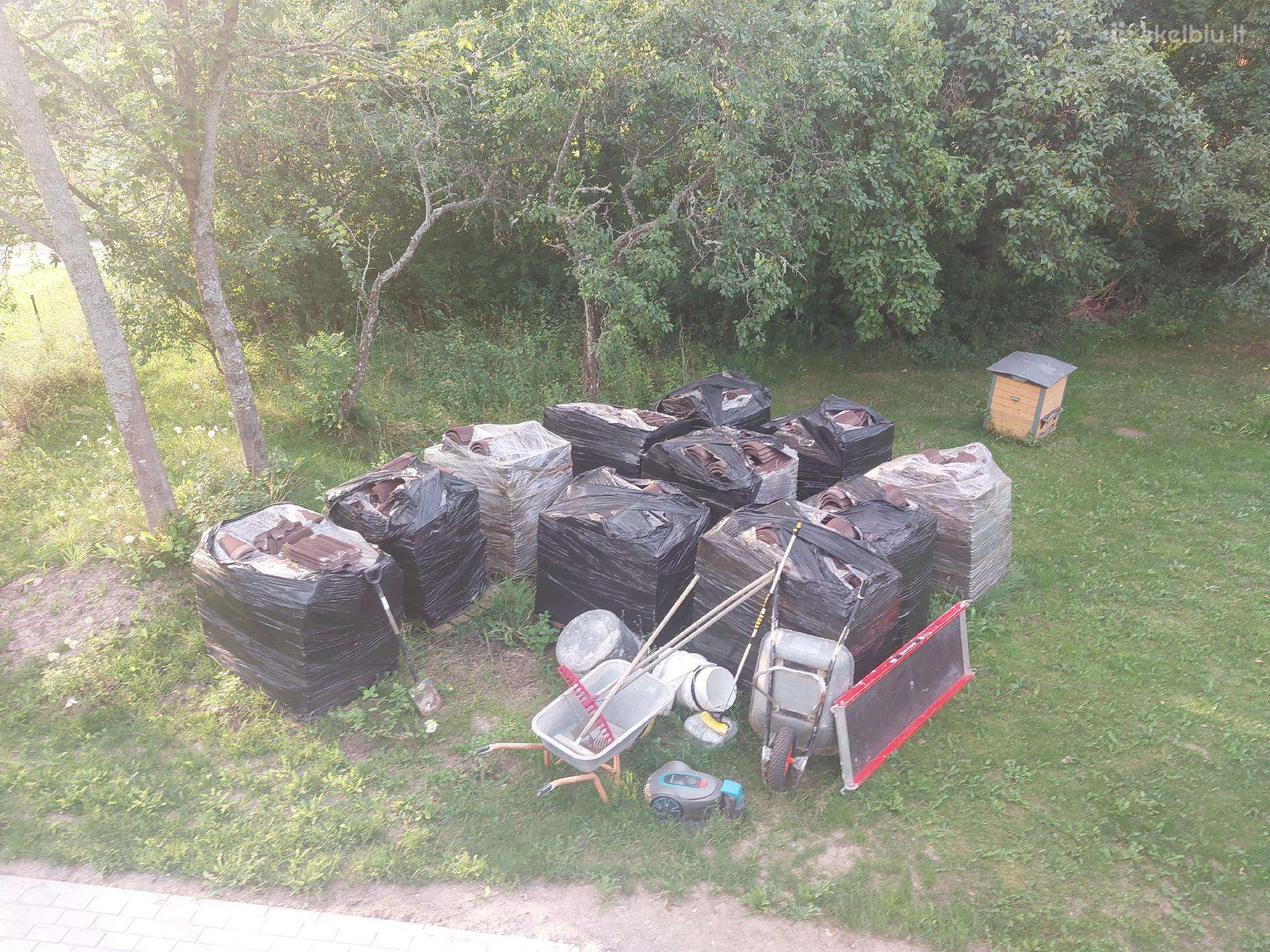 Betoninės stogo čerpės Zabudova visas ar dalimis