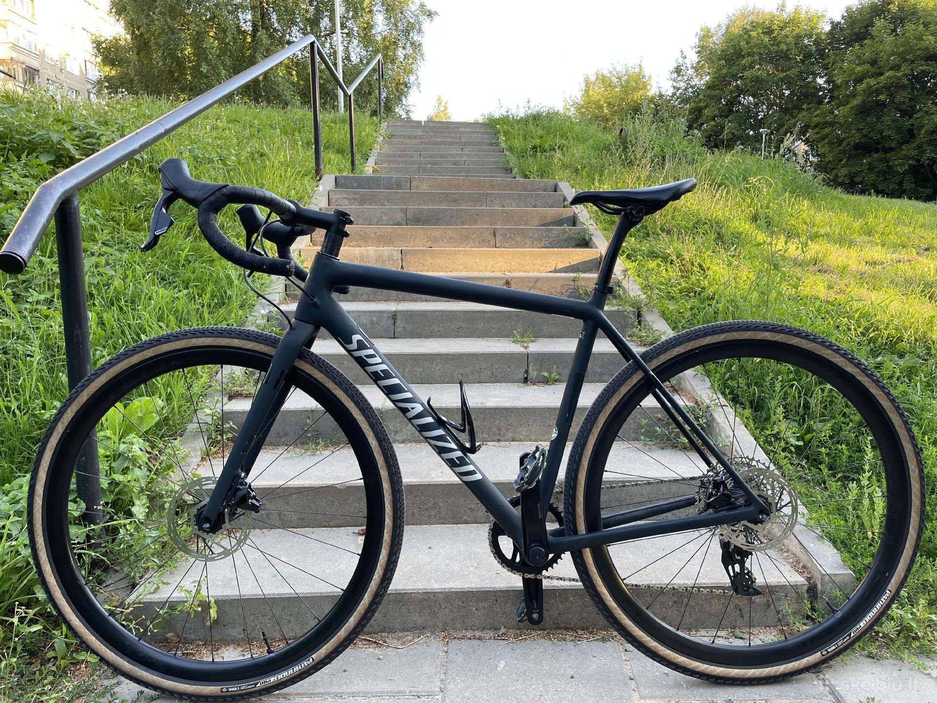 Specialized Crux karboninis gravel dviratis