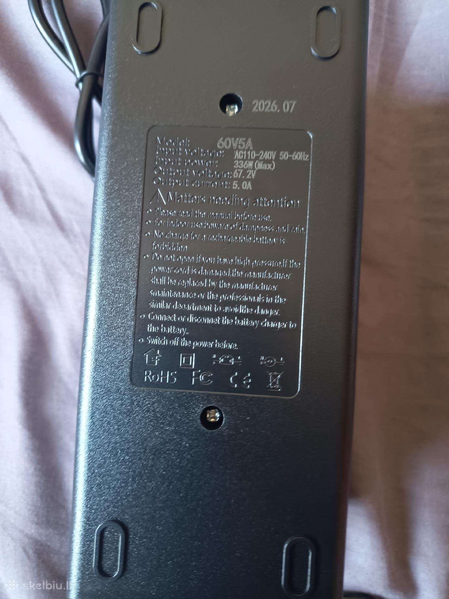 5a 67.2v Ličio pakrovėjas