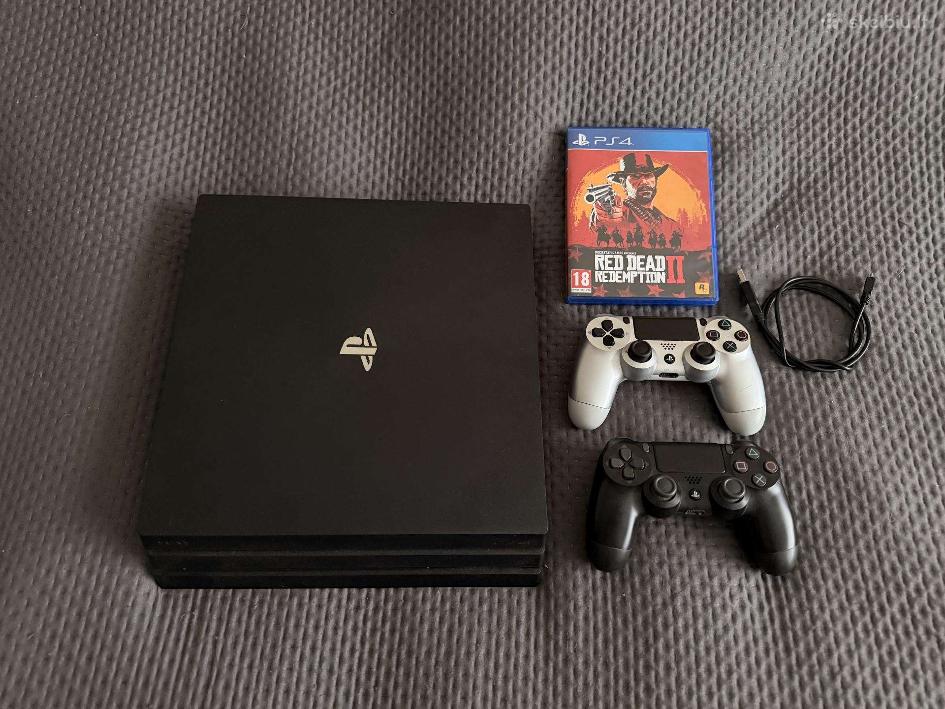 Ps4 pro 1 TB cuh-7216b
