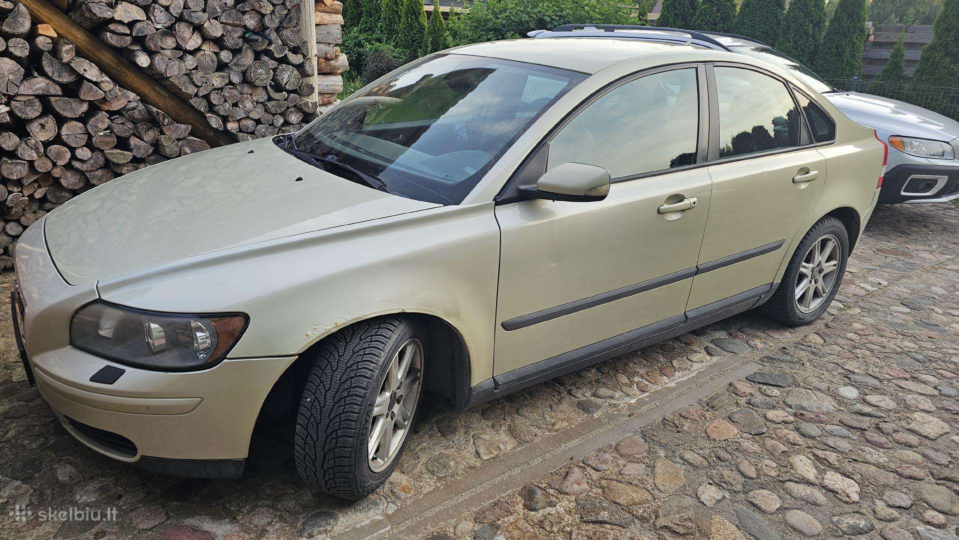 Volvo s40