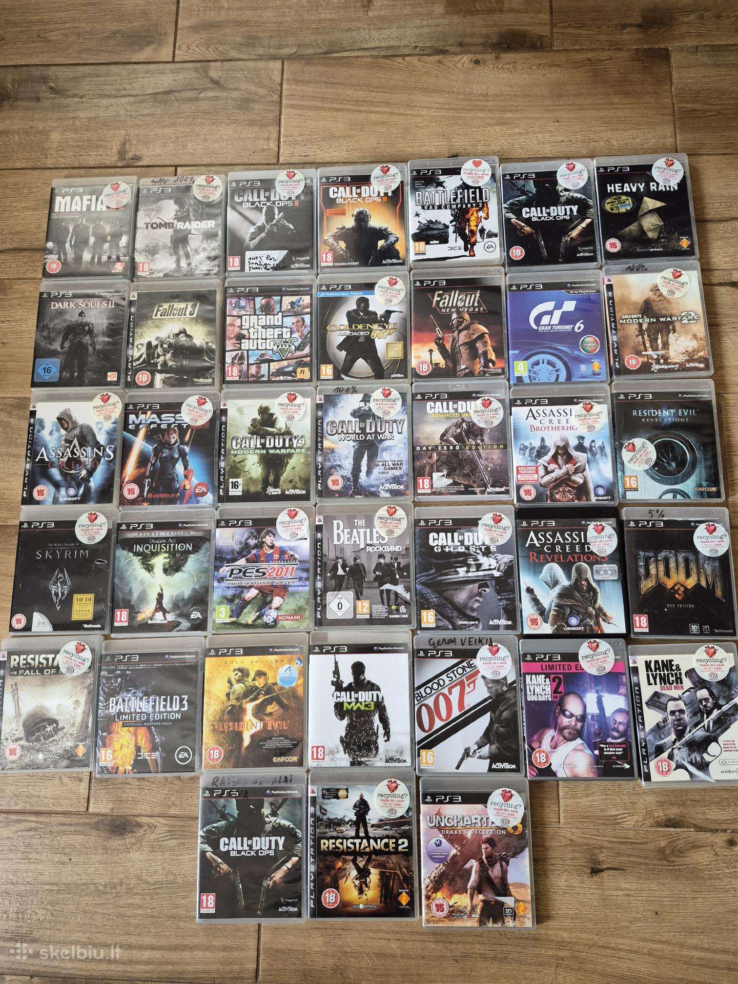 Žaidimų konsolė PS3 su žaidimais