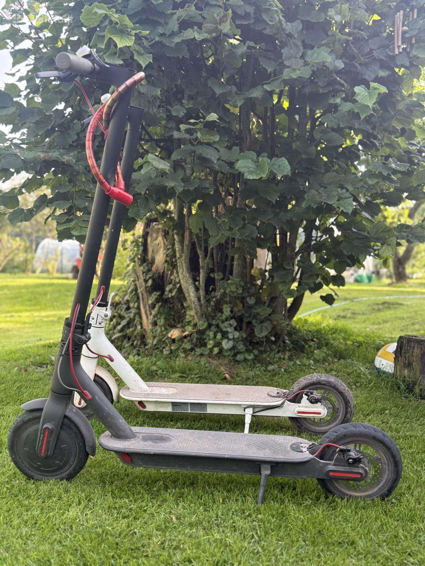 Parduodami du Xiaomi paspirtukai