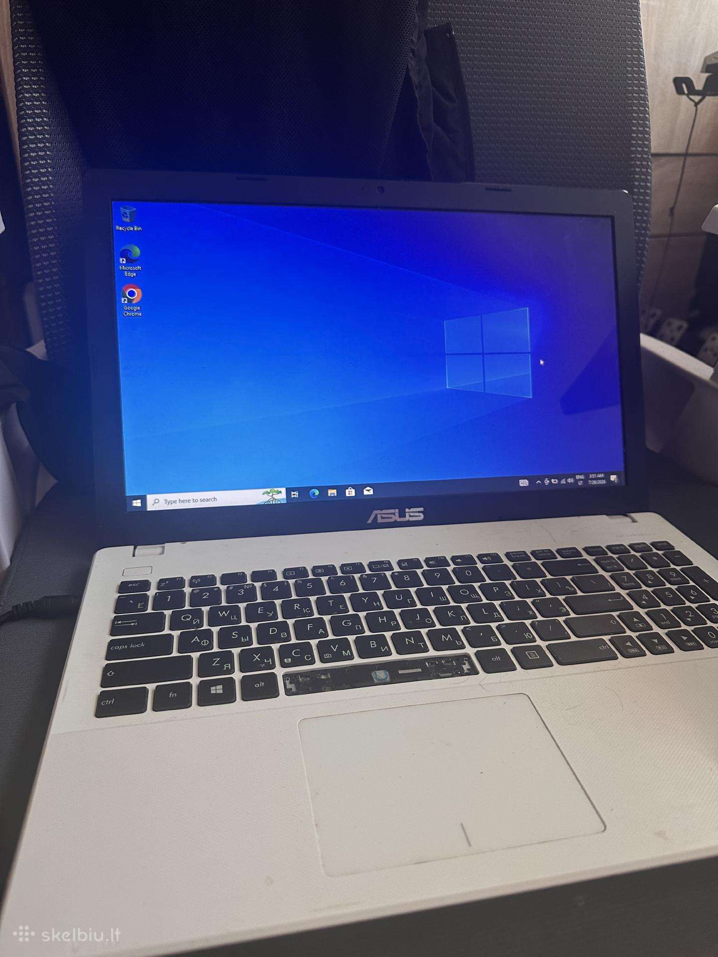 Asus senas loptopas