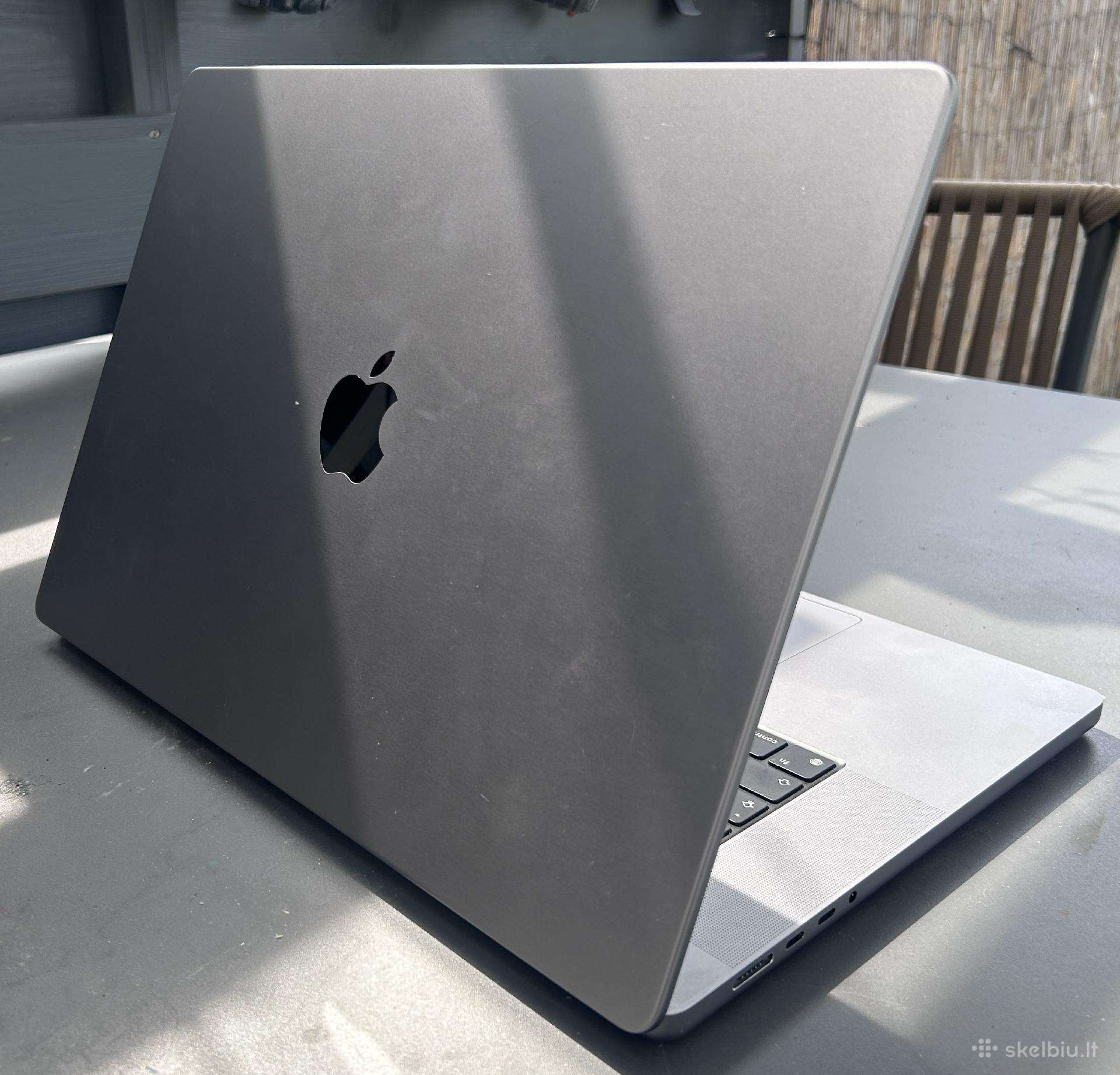 MacBook pro m1 pro 16
