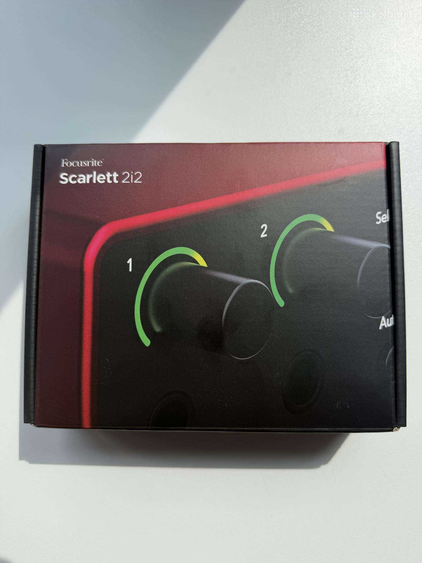 Focusrite Scarlet 2i2 4th Gen