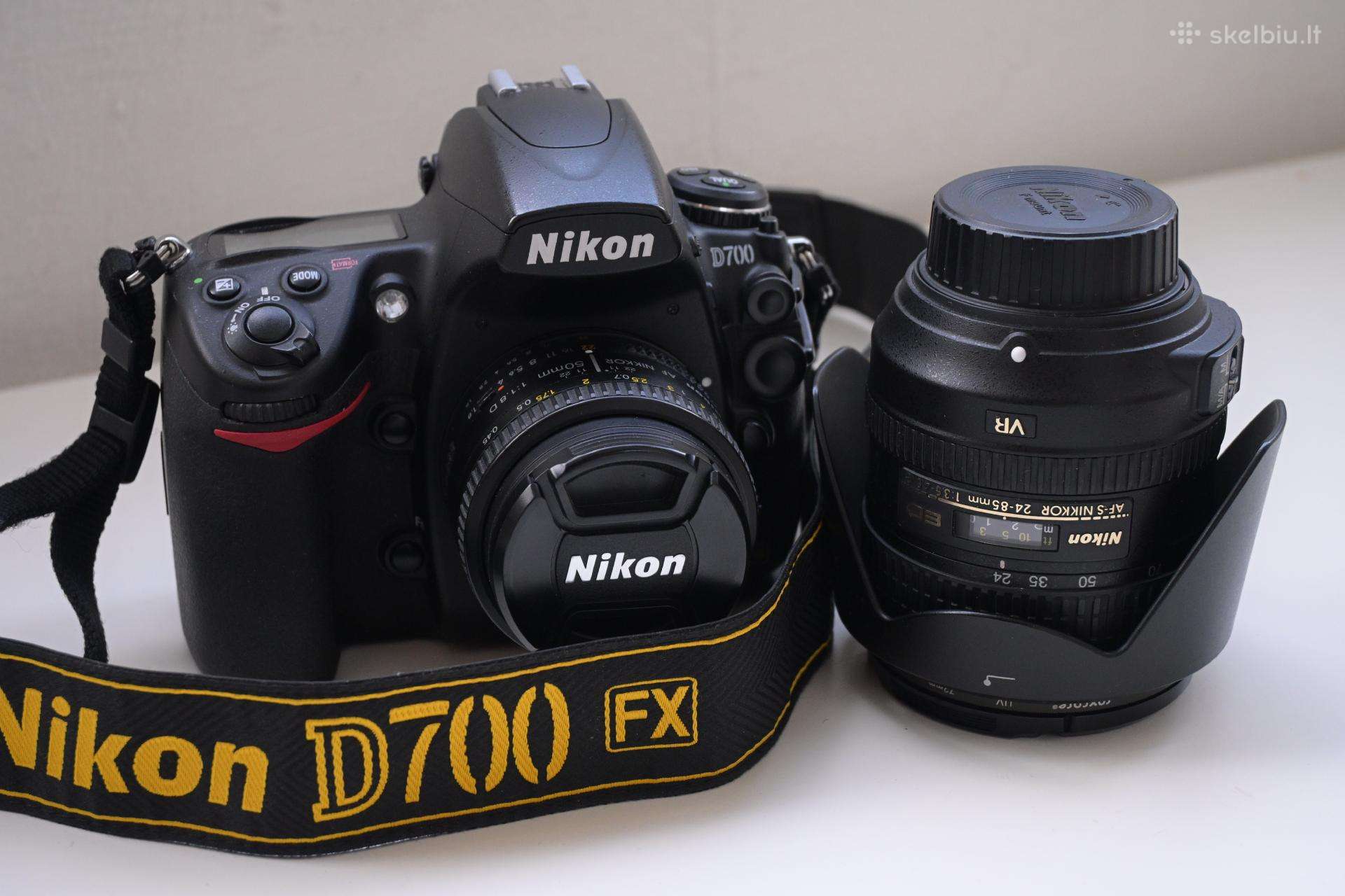 Nikon D700 su objektyvais