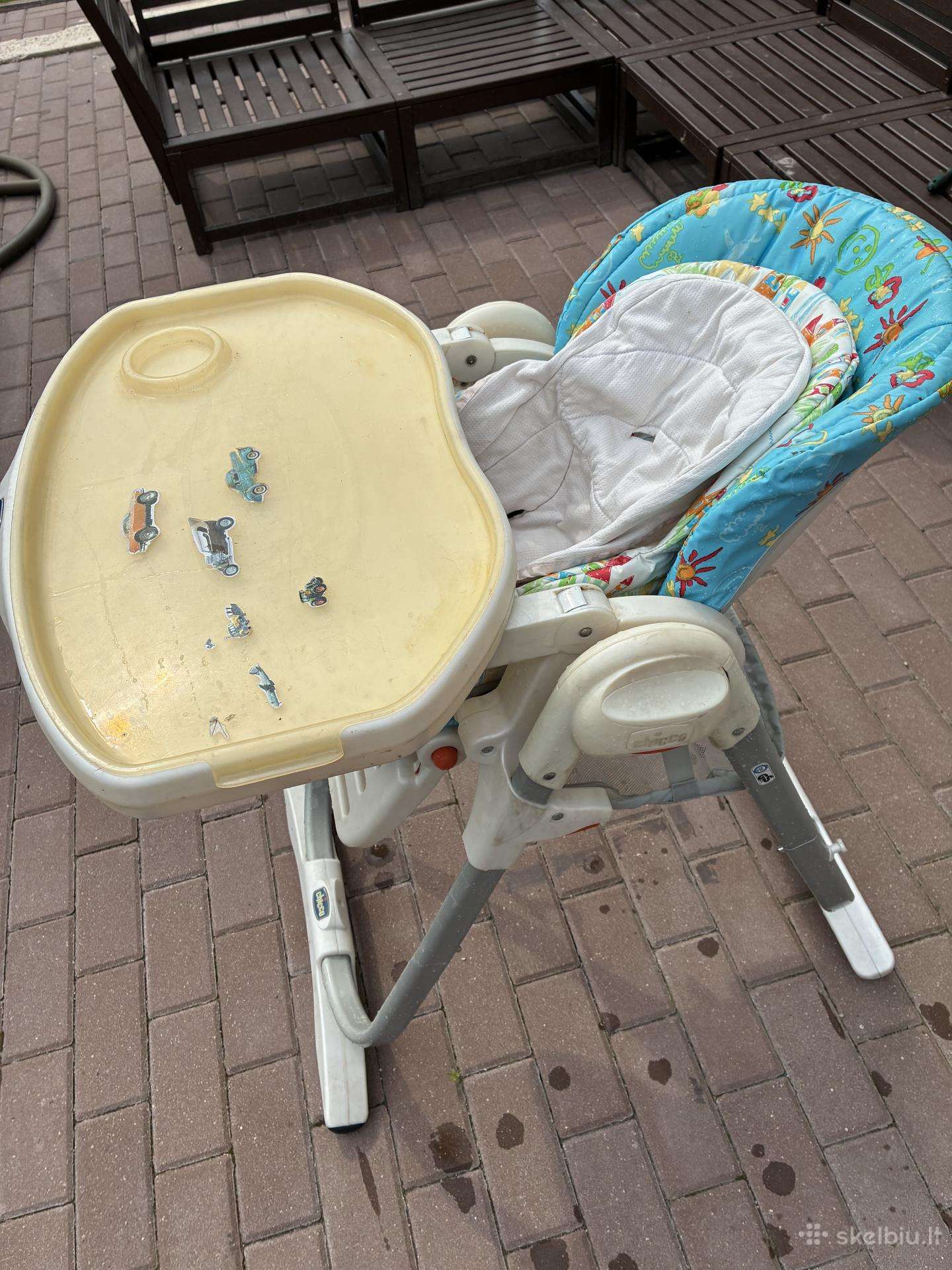Dovanojama maitinimo kėdutė Chicco