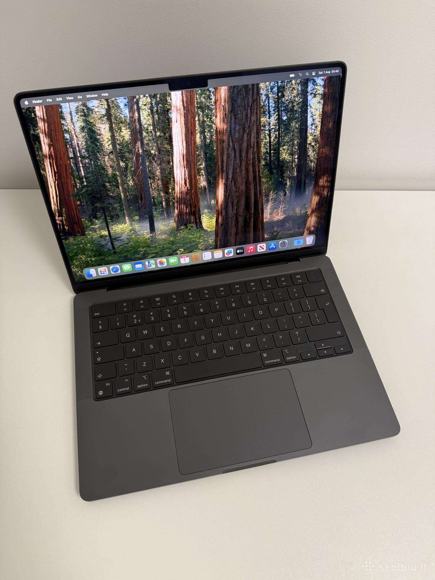 MacBook Pro 14 2024 M4