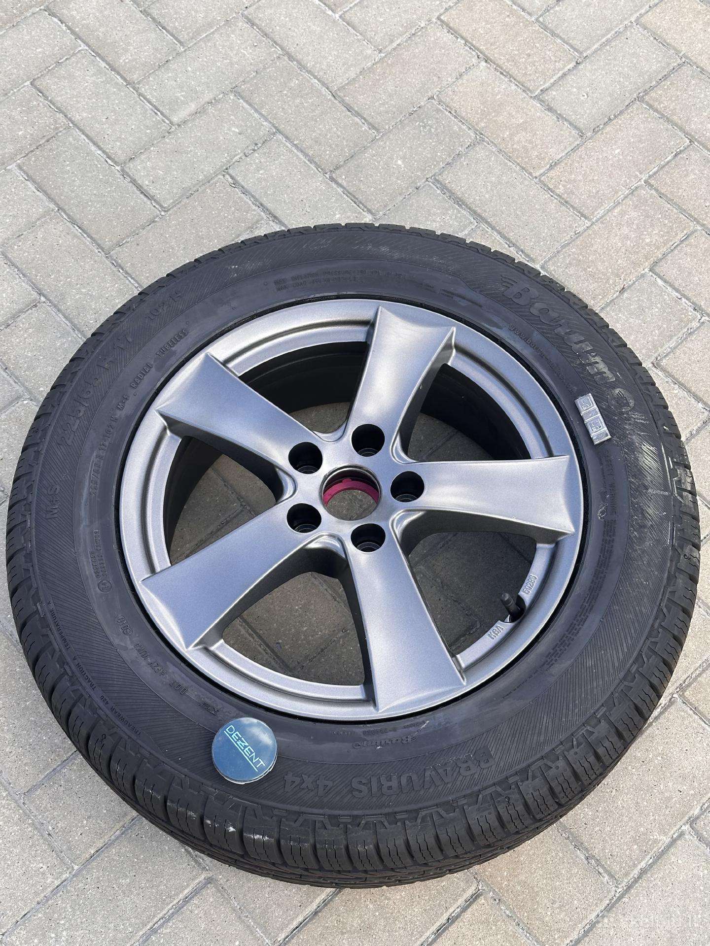 Dezent Ty R17 + Barum 225/65, Subaru Outback