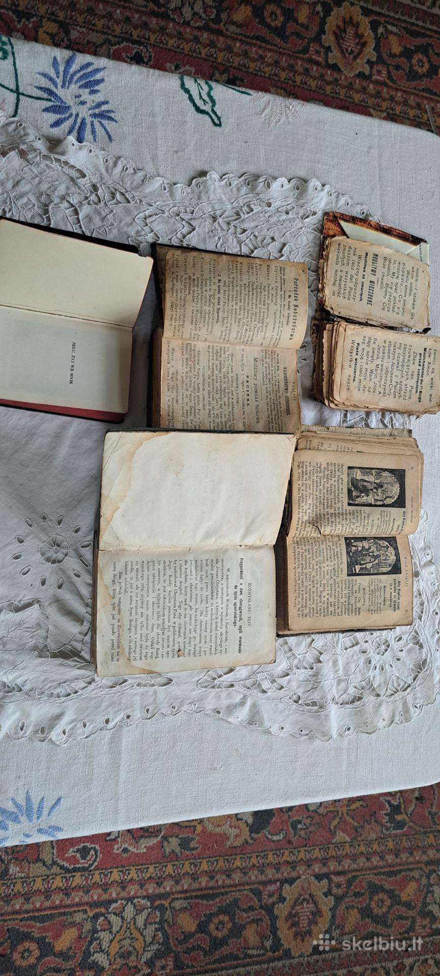 Antikvarinės knygos lenkų kalba maldalnygės