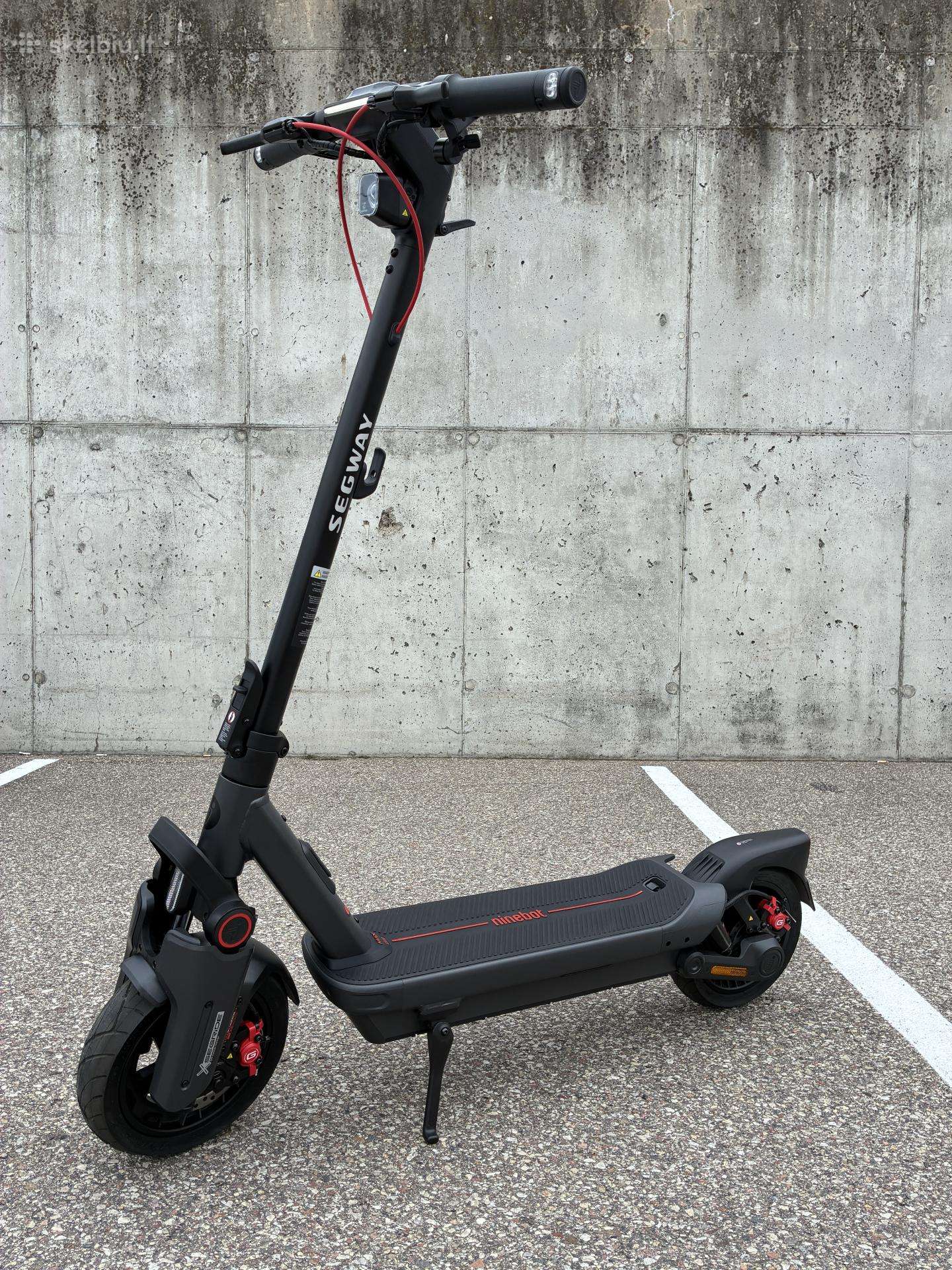 Segway Ninebot Max G3 elektrins paspirtuks