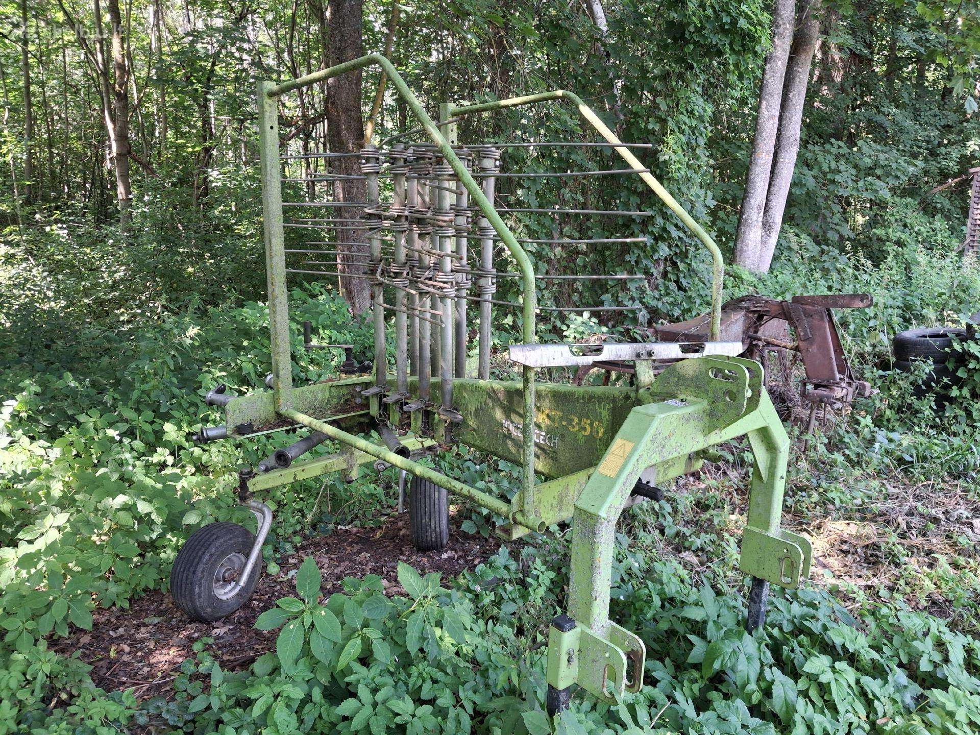 Grėblys, vartytuvas, šienapjovė, arklinė grabelka
