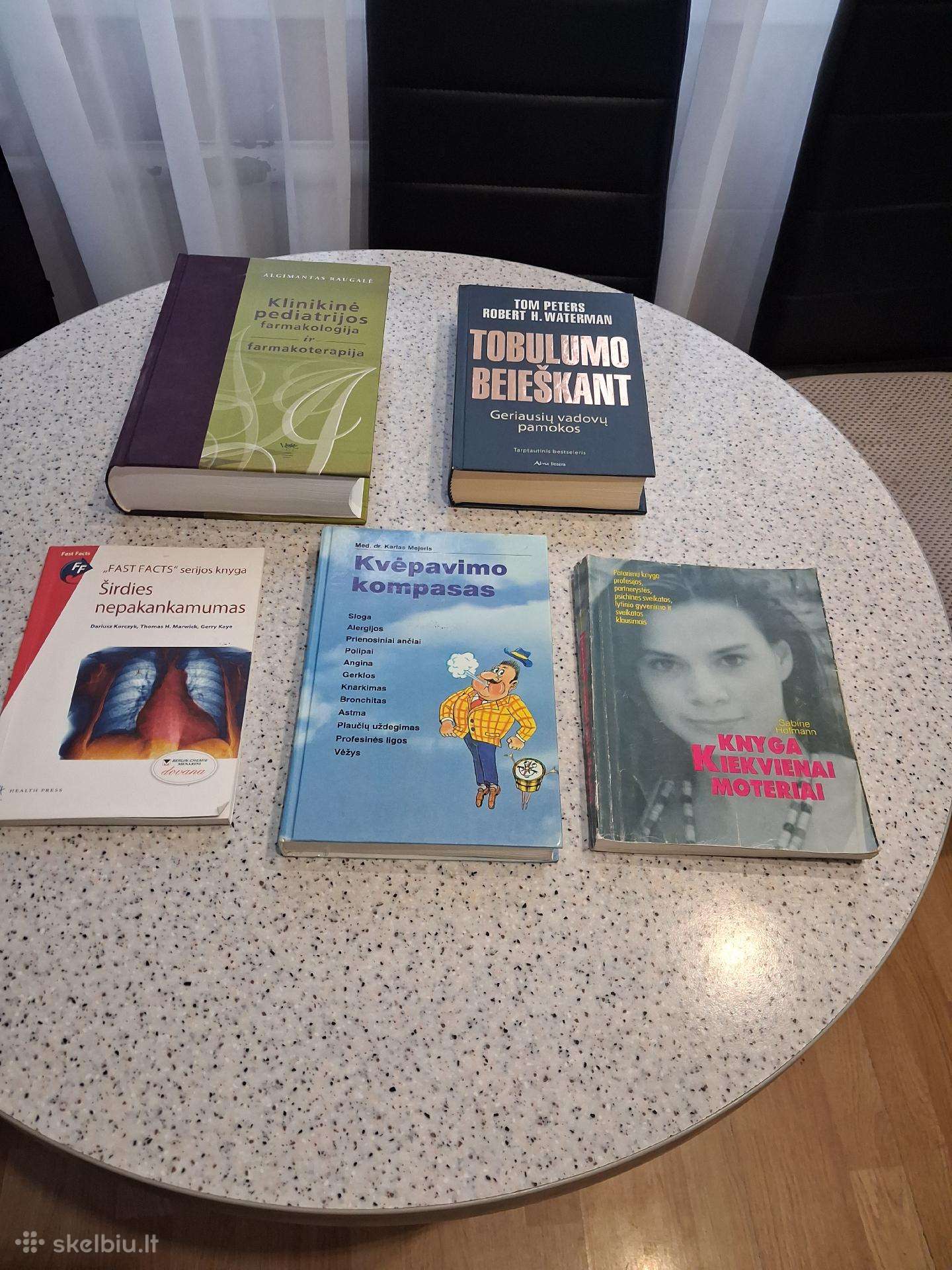 Seimos gydytojo knygos