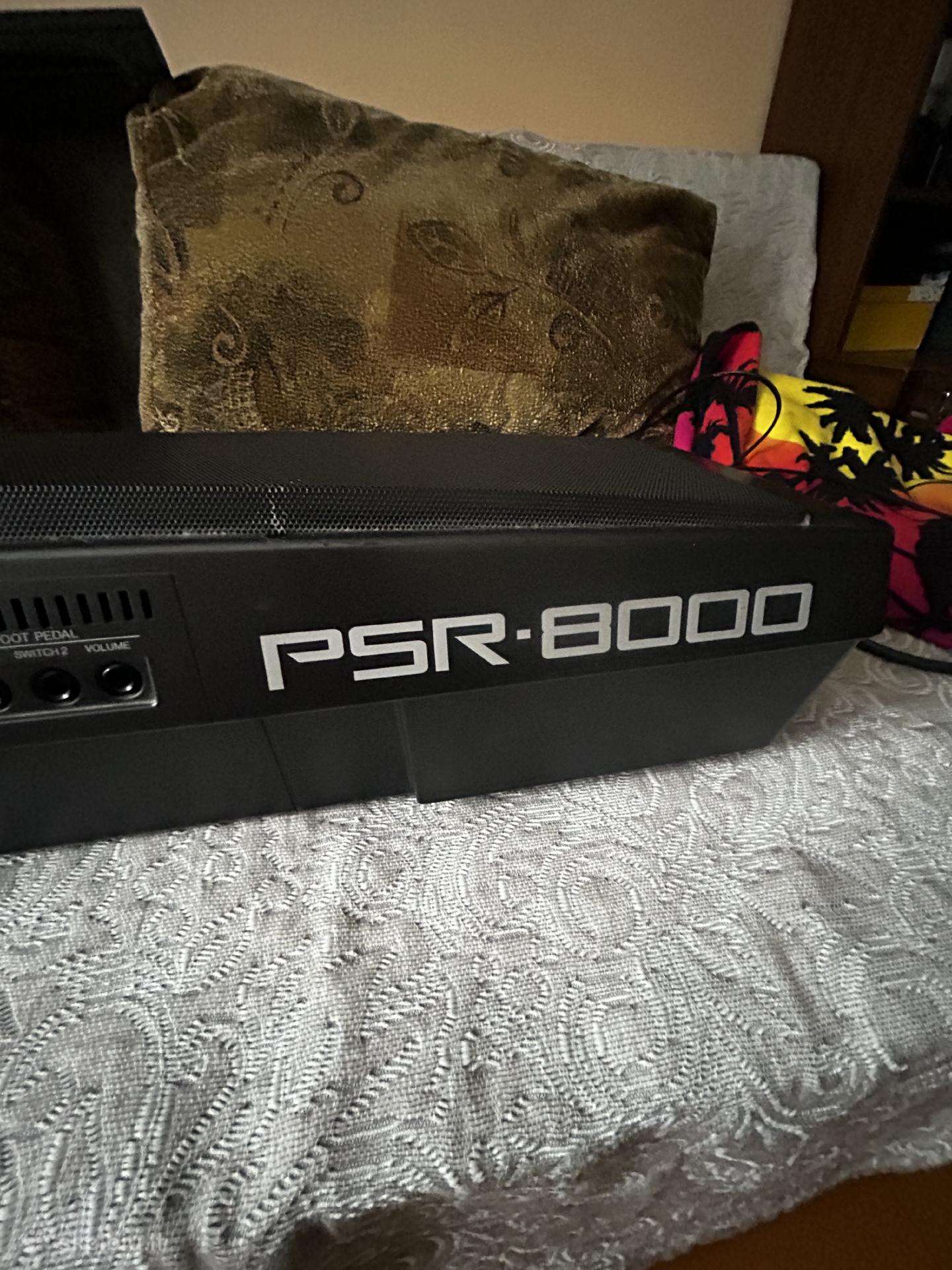 Yamaha Psr8000