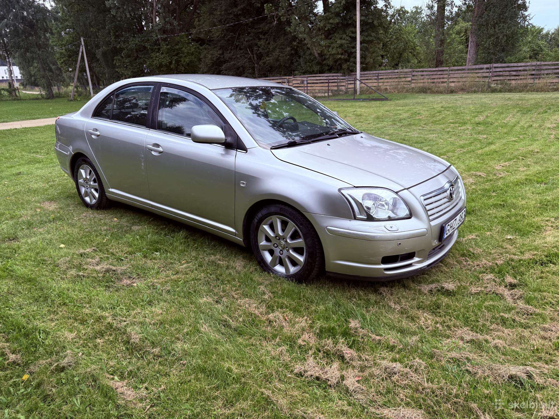 Toyota Avensis ilgai eksplotuota vienose rankose