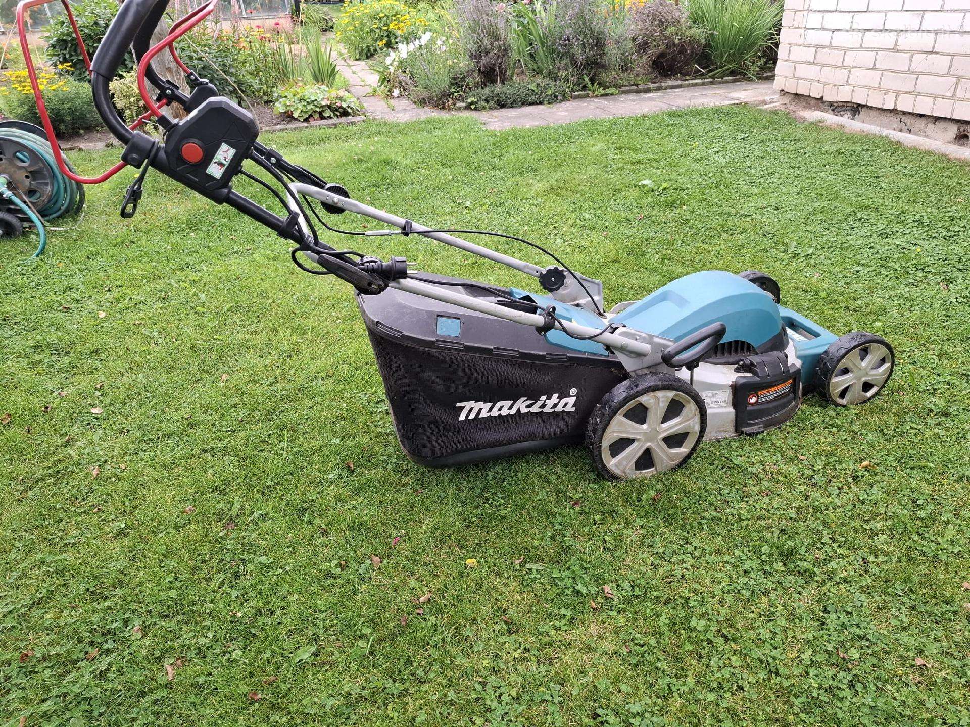 Makita Elm4621 savaeigė elektrinė vejapjovė
