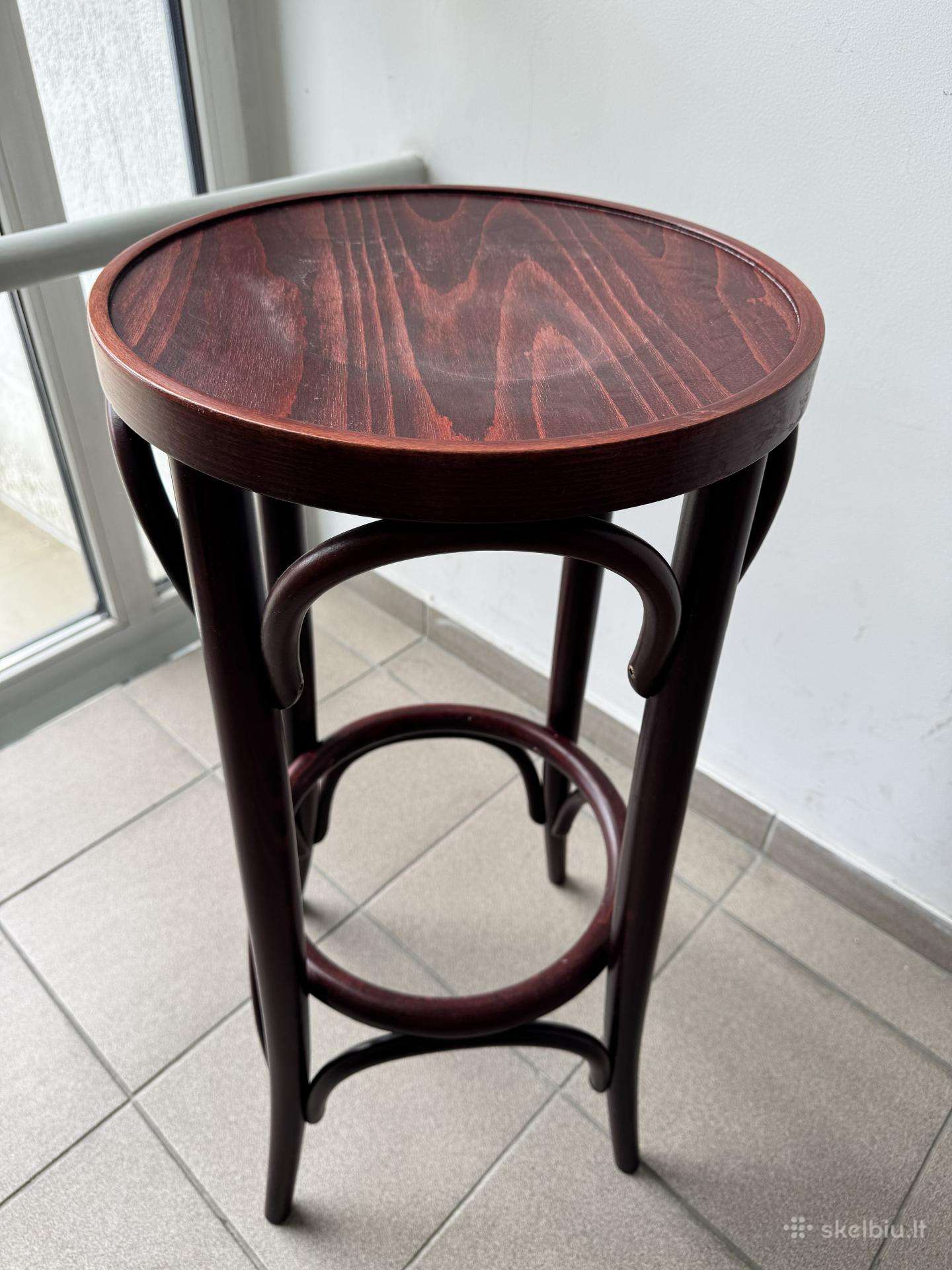 Natūralaus medžio Thonet stiliaus baro kėdė