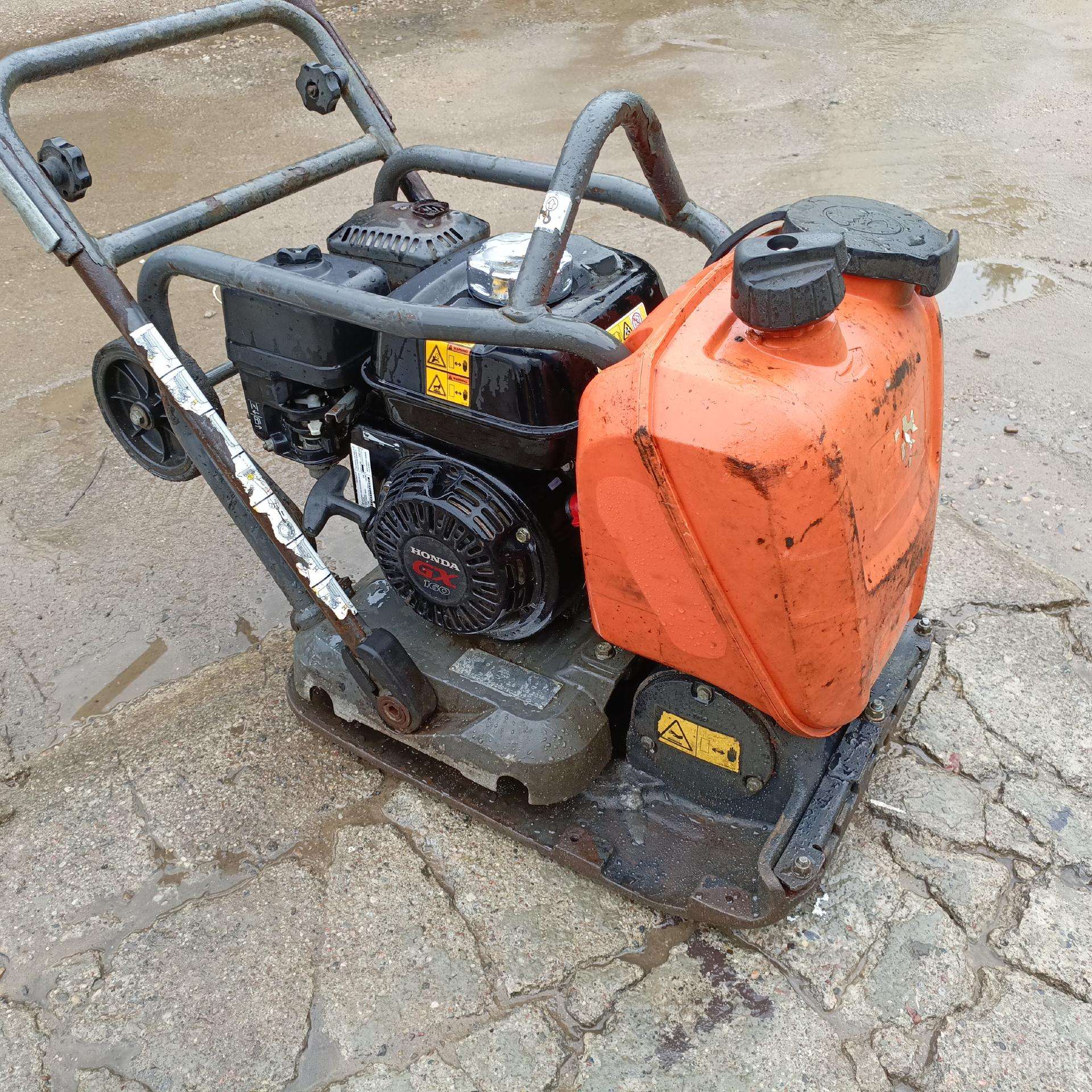 2019m vibro plokštė honda variklis 82kg