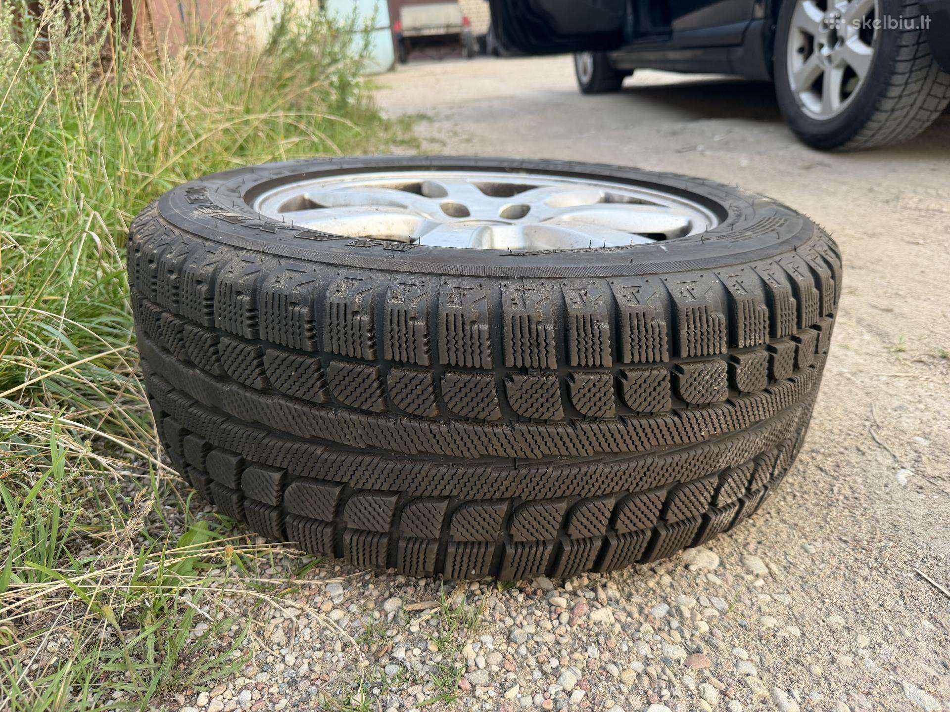 Ratlankiai Volvo r16 su naujom padangom