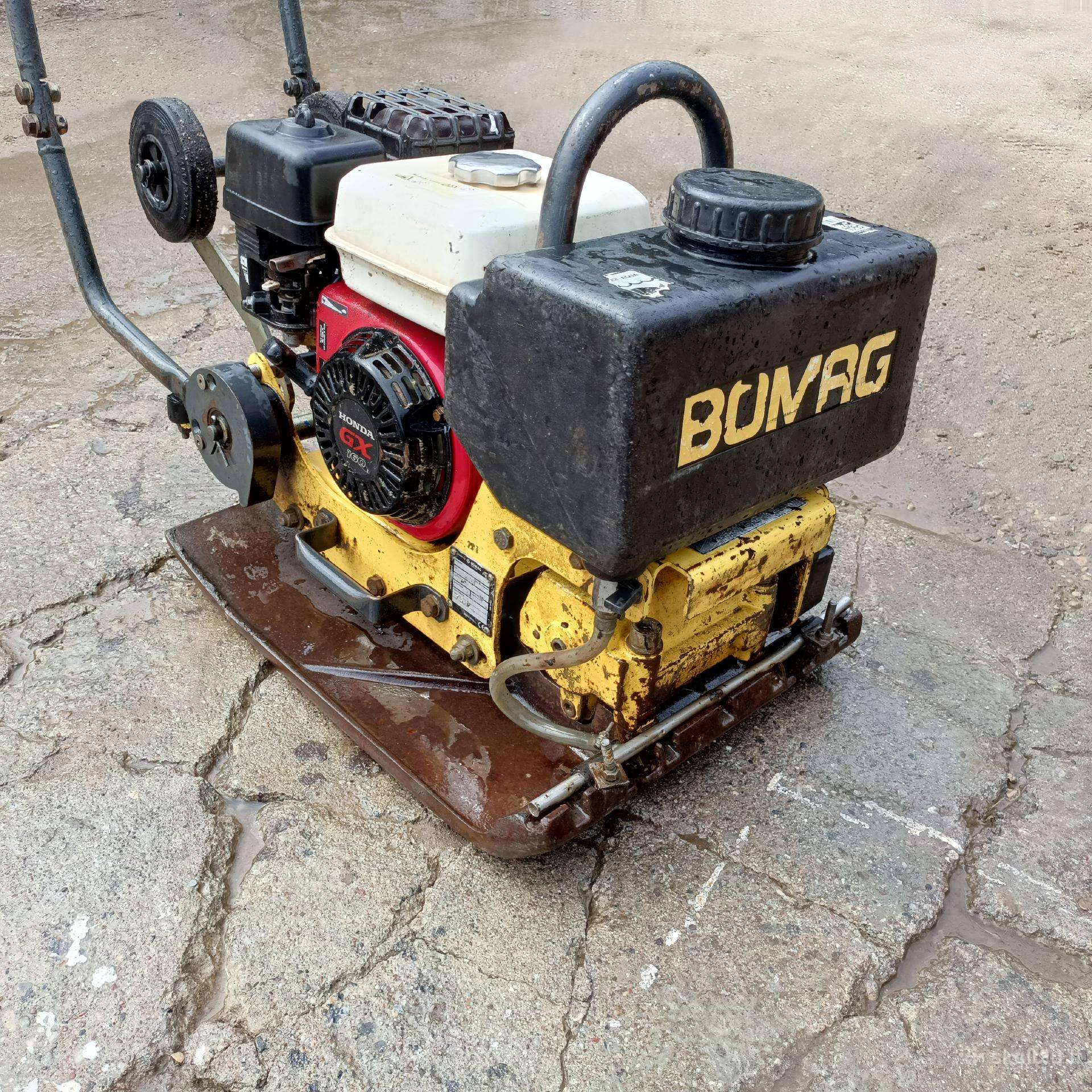 Bomag vibro plokste 91kg su vandens baku