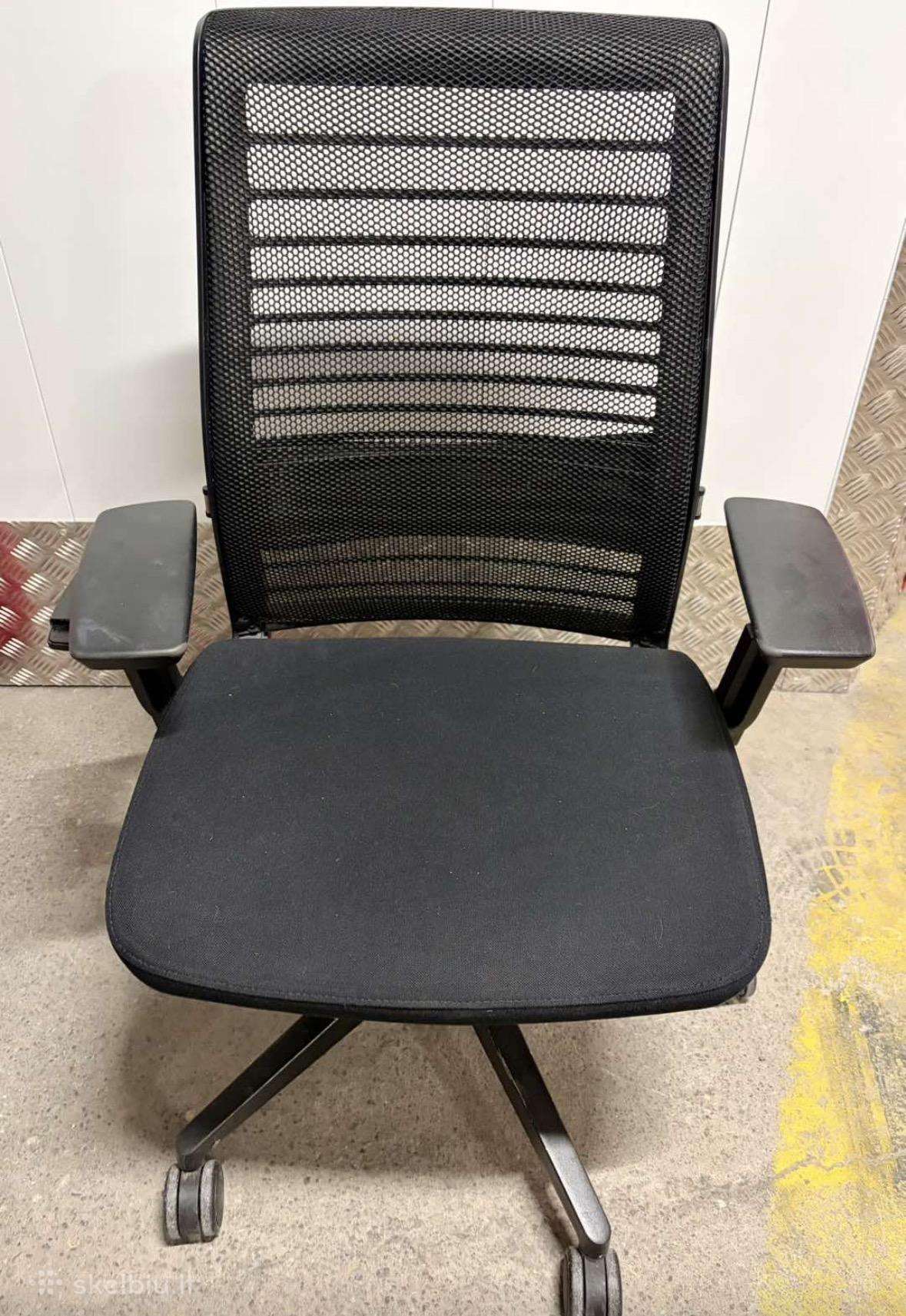 Parduodamos naudotos Steelcase biuro kėdės