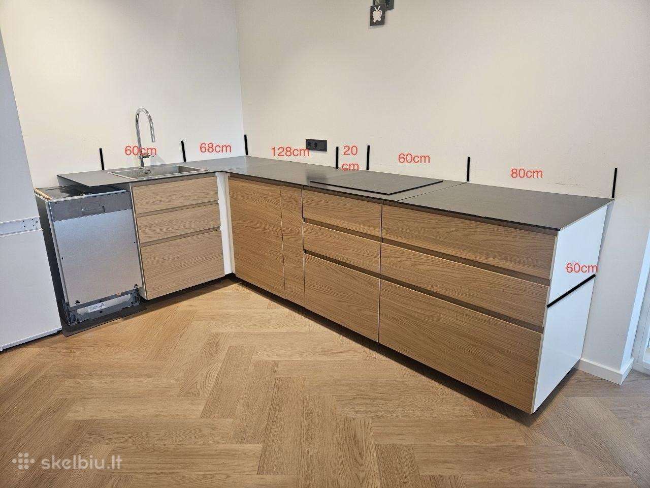 Skubiai parduodama Ikea Metod virtuvė