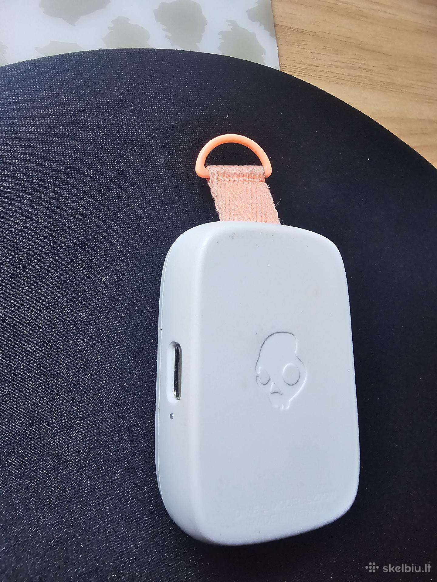 Skullcandy ausinių dėklas kroviklis