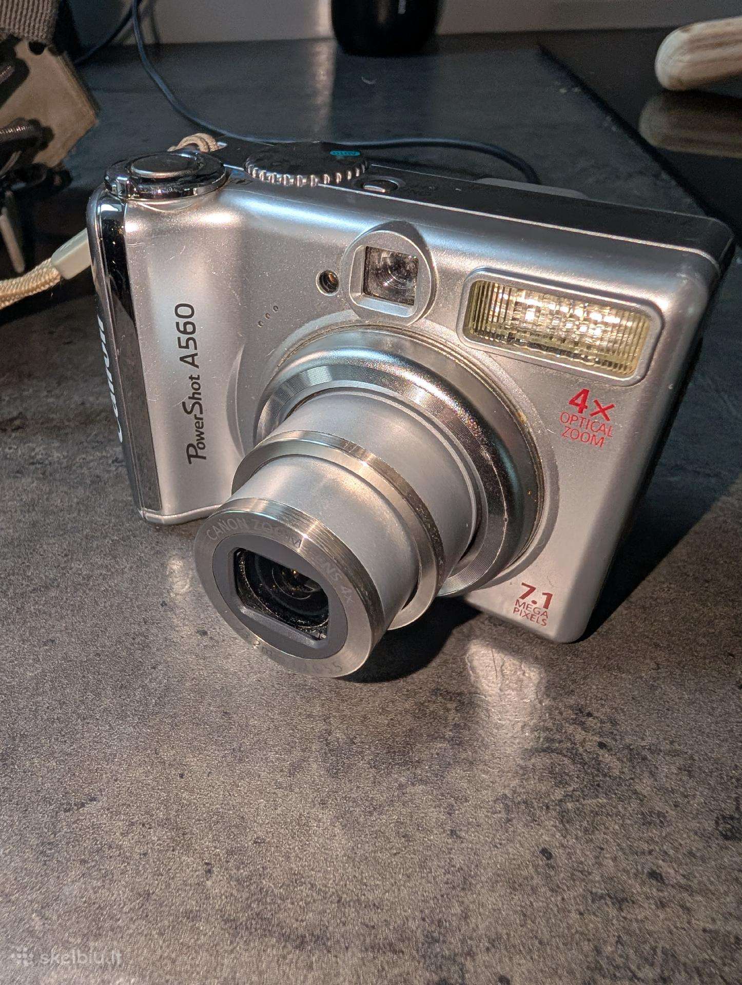 Canon Powershot A560