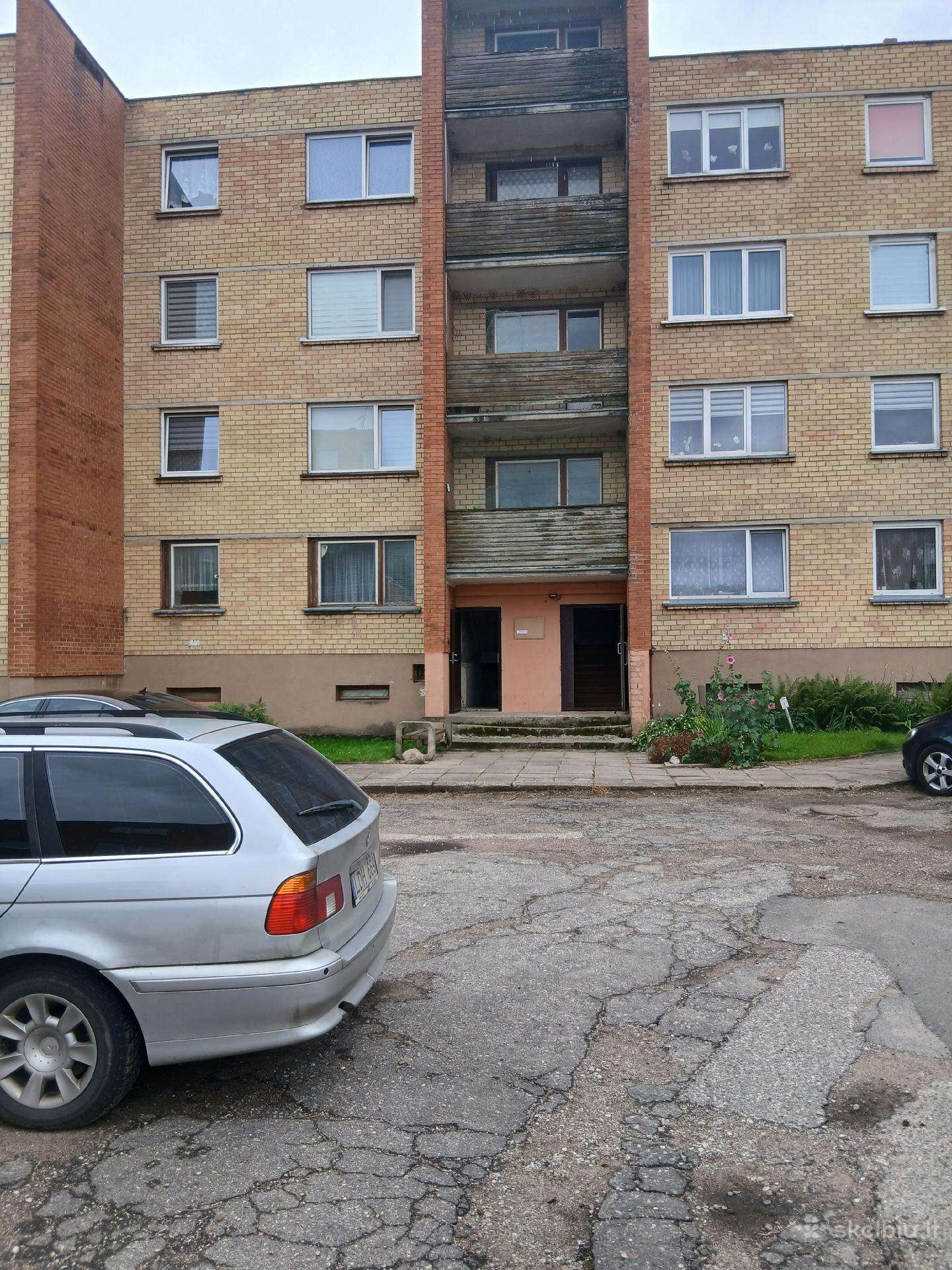Erdvus 3kambarių butas