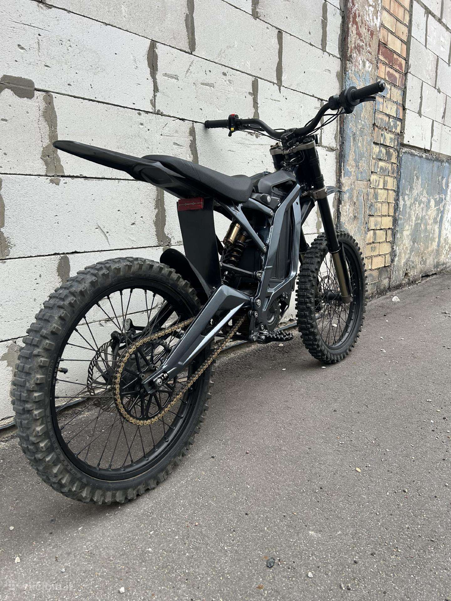 Surron lbx 2023