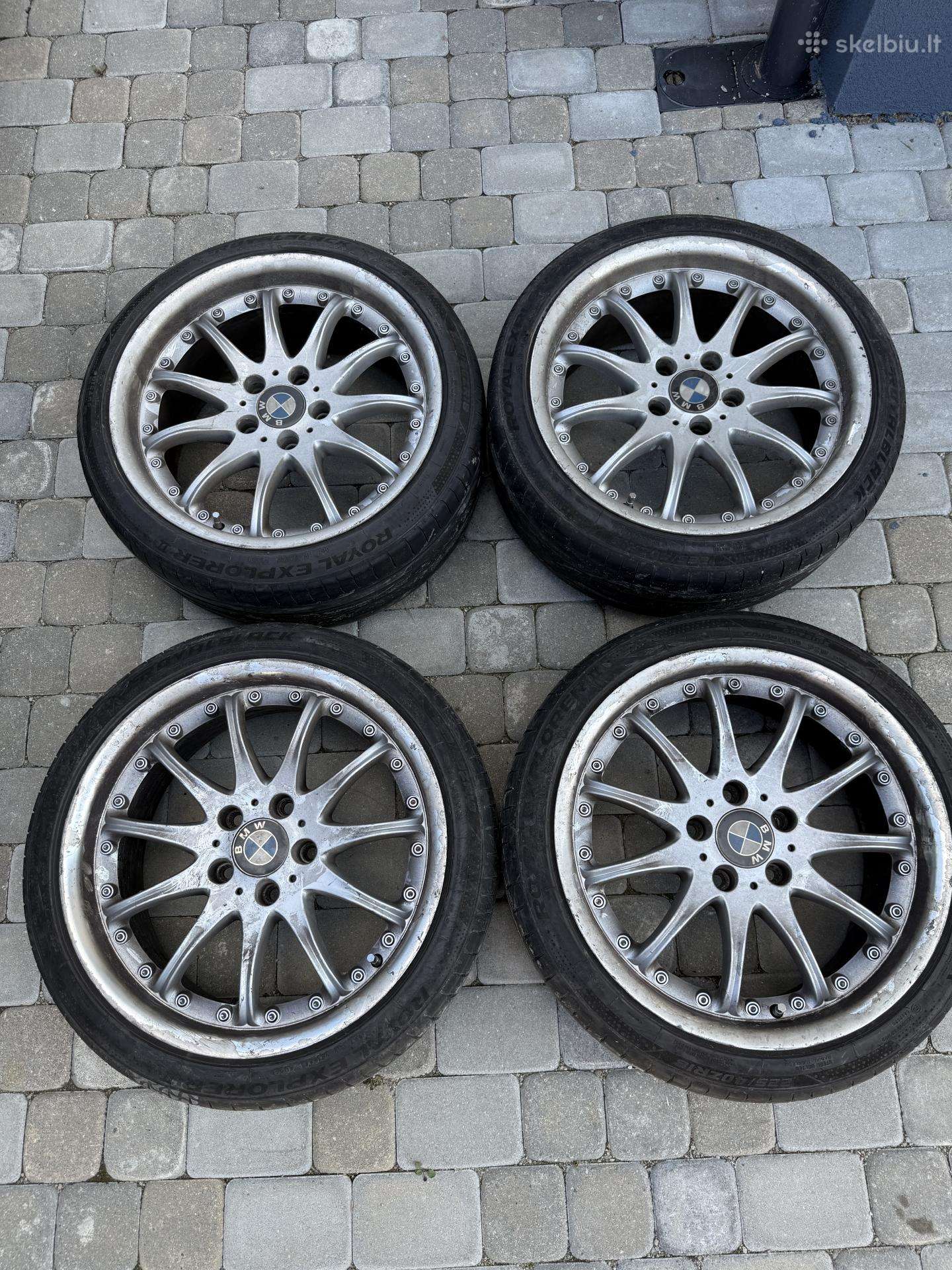 R18 Ratlankiai su padangomis