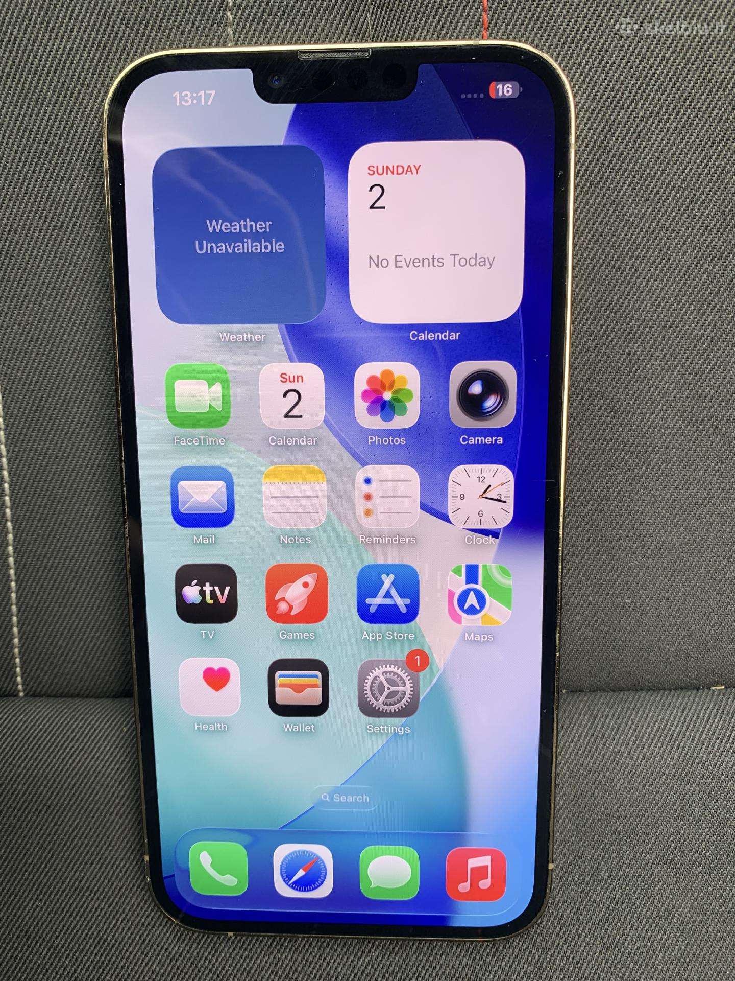 iPhone 13pro max gold.256gb.5G