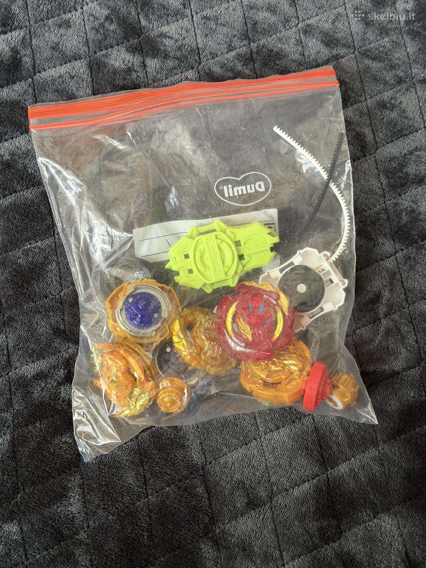 Beyblade Zaislai