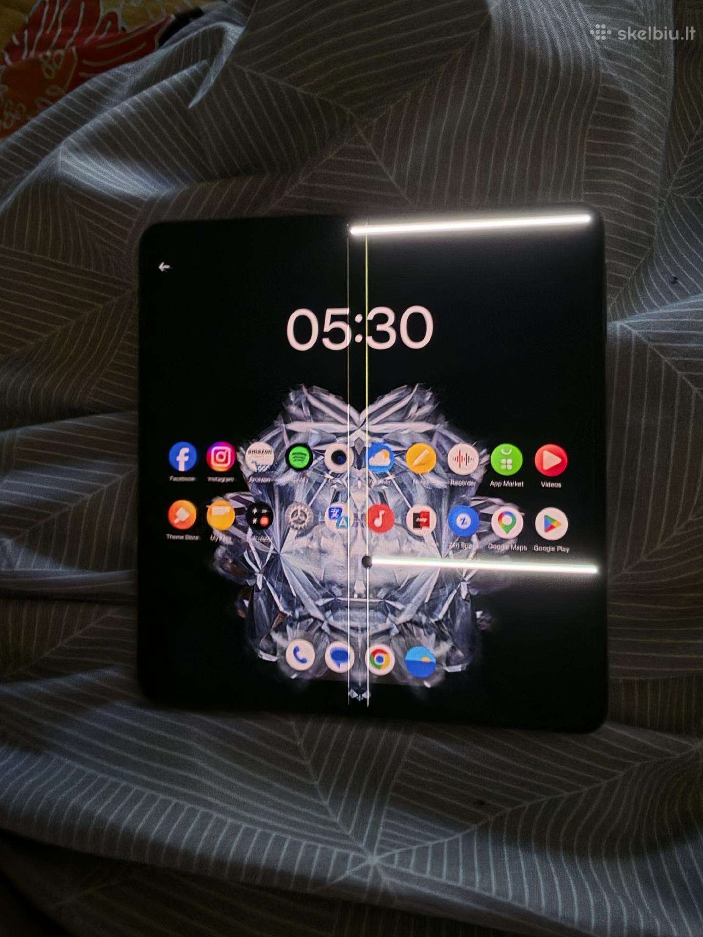 Oneplus open su defektu