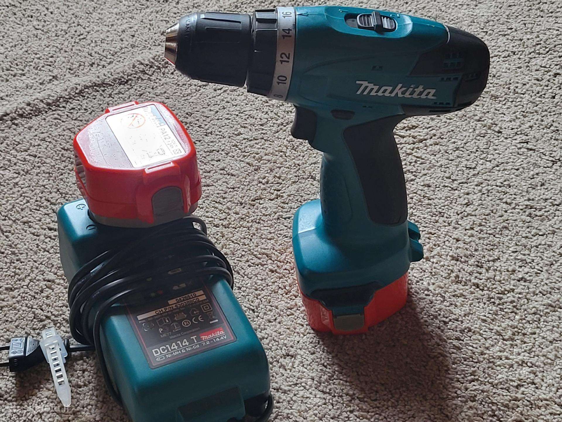 Makita 6271d