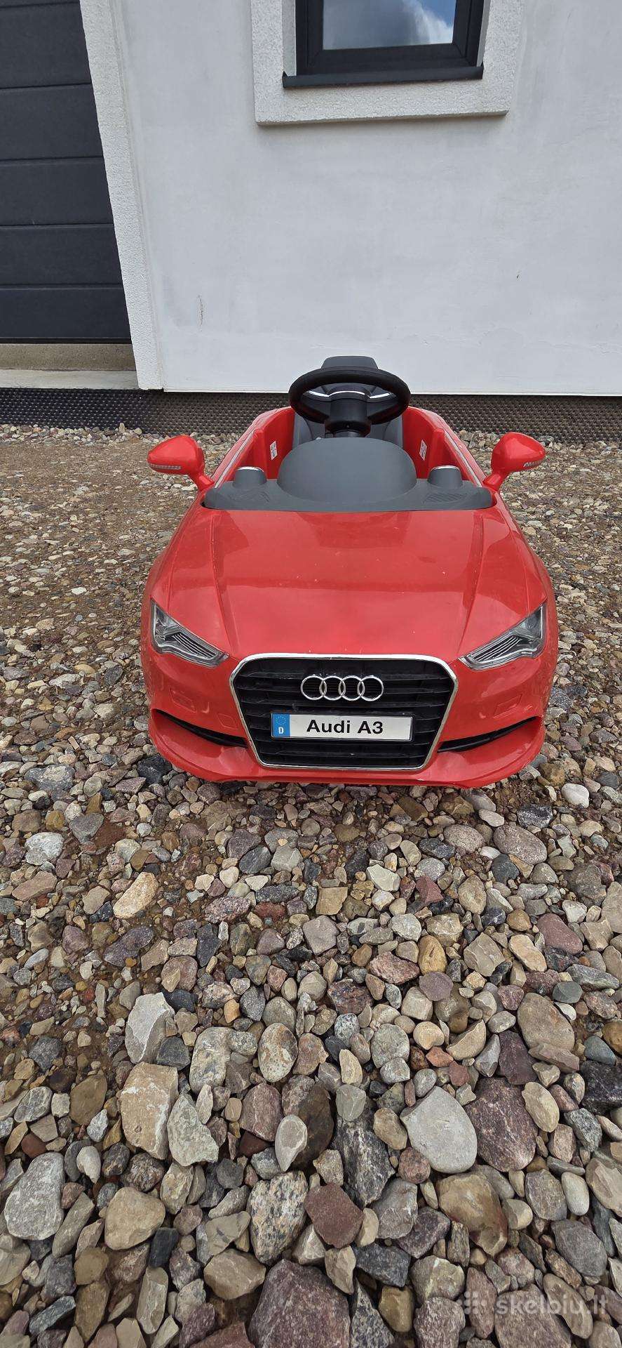 Vaikiškas elektromobilis Audi A3