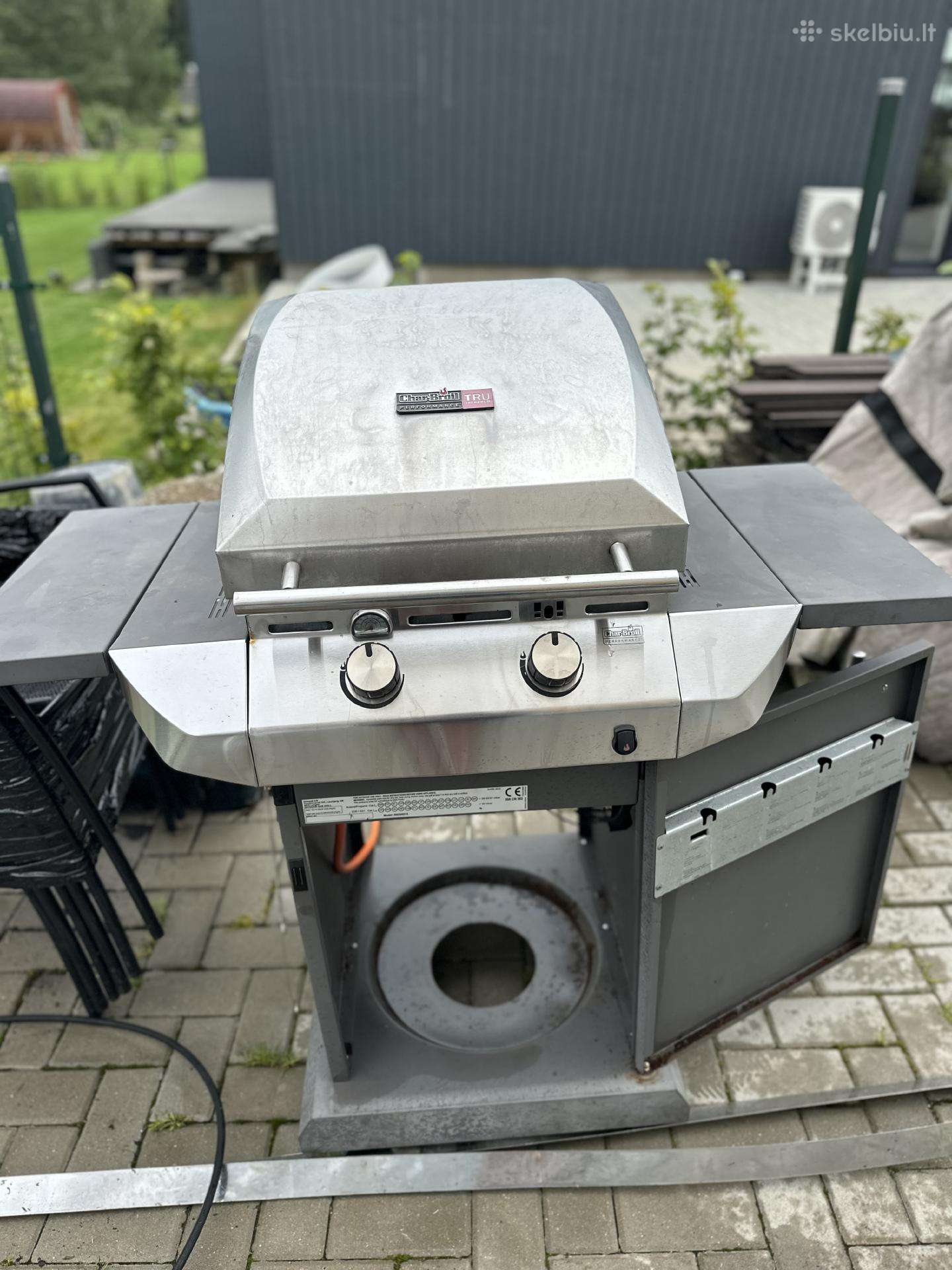 Dujinis grilis Charbroil Performance