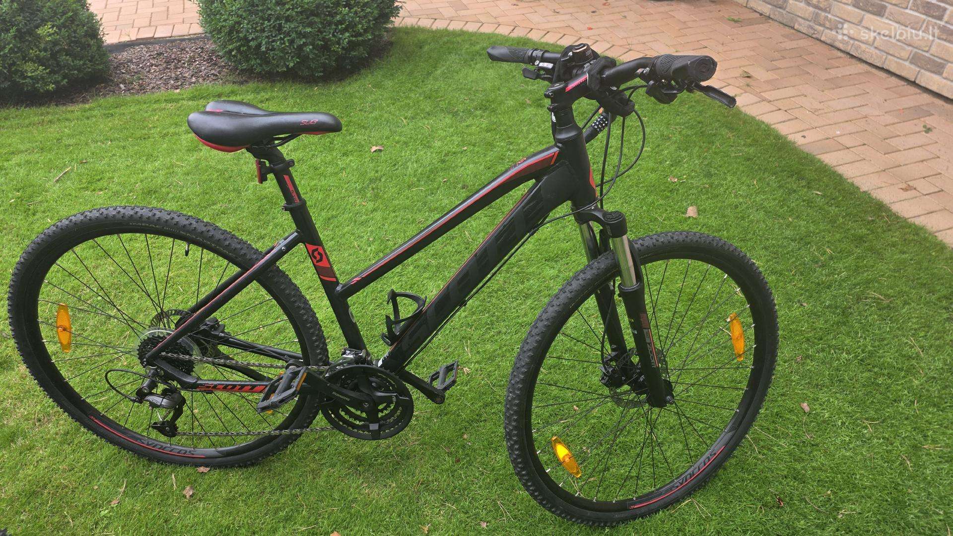 Hybrid bike Scott