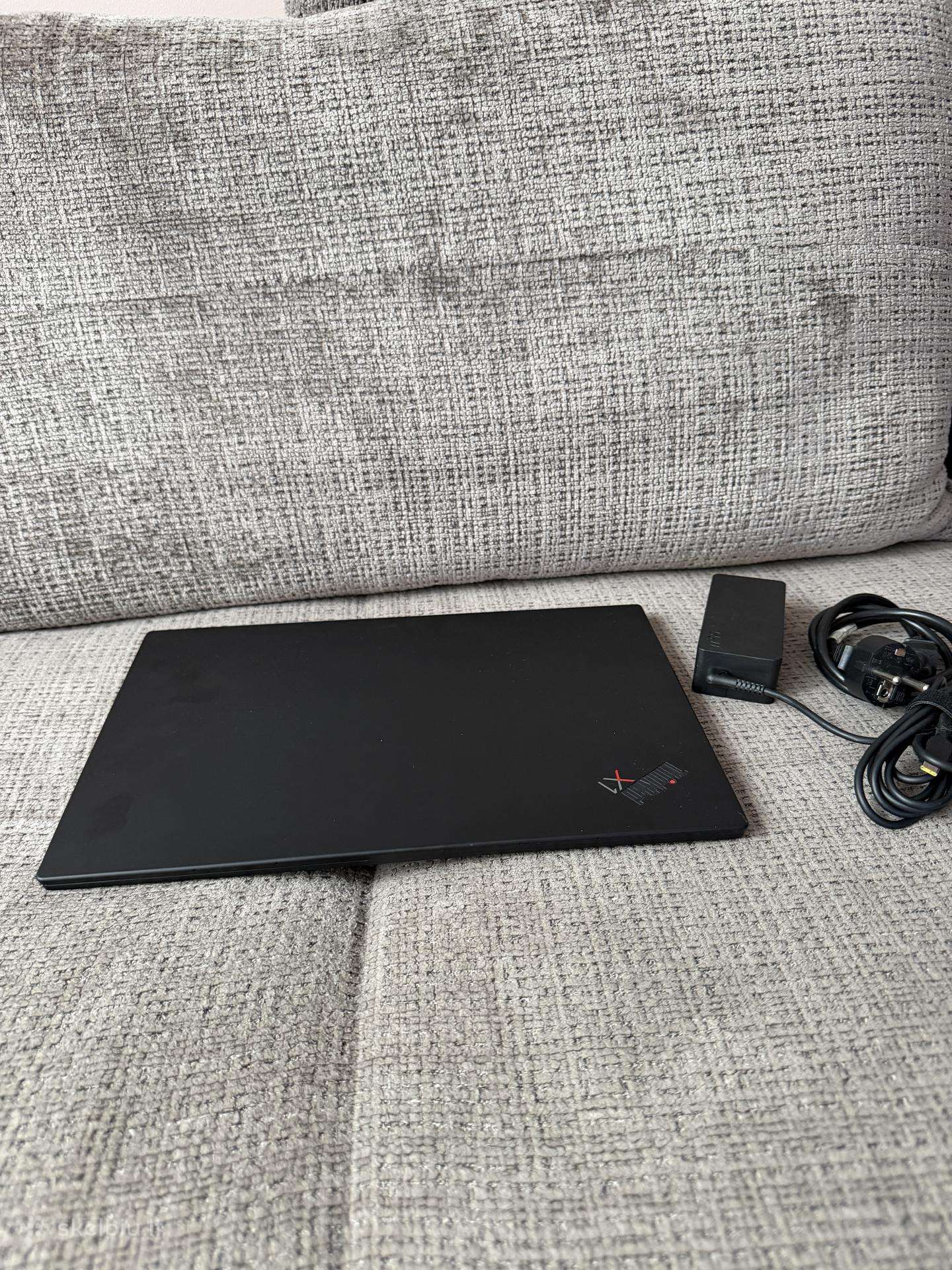 Thinkpad x1 carbon i5/16/1tb Sim