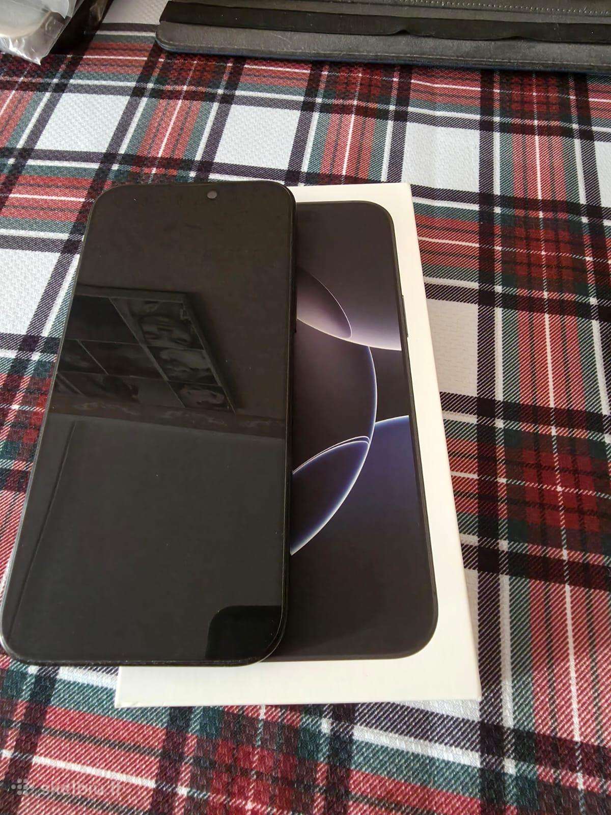 iPhone 16 pro max 256 GB