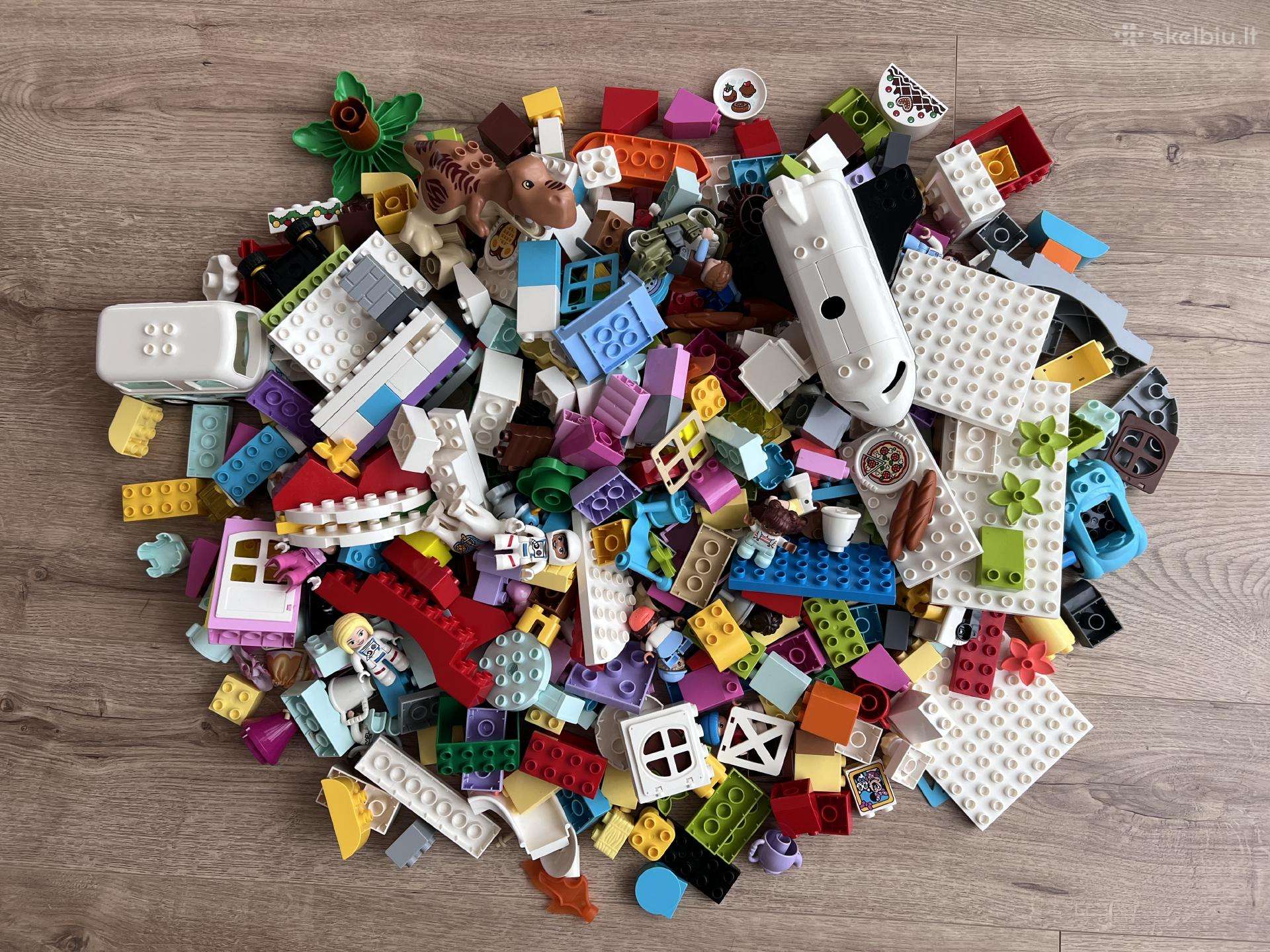 Lego Duplo 8 konstruktoriai